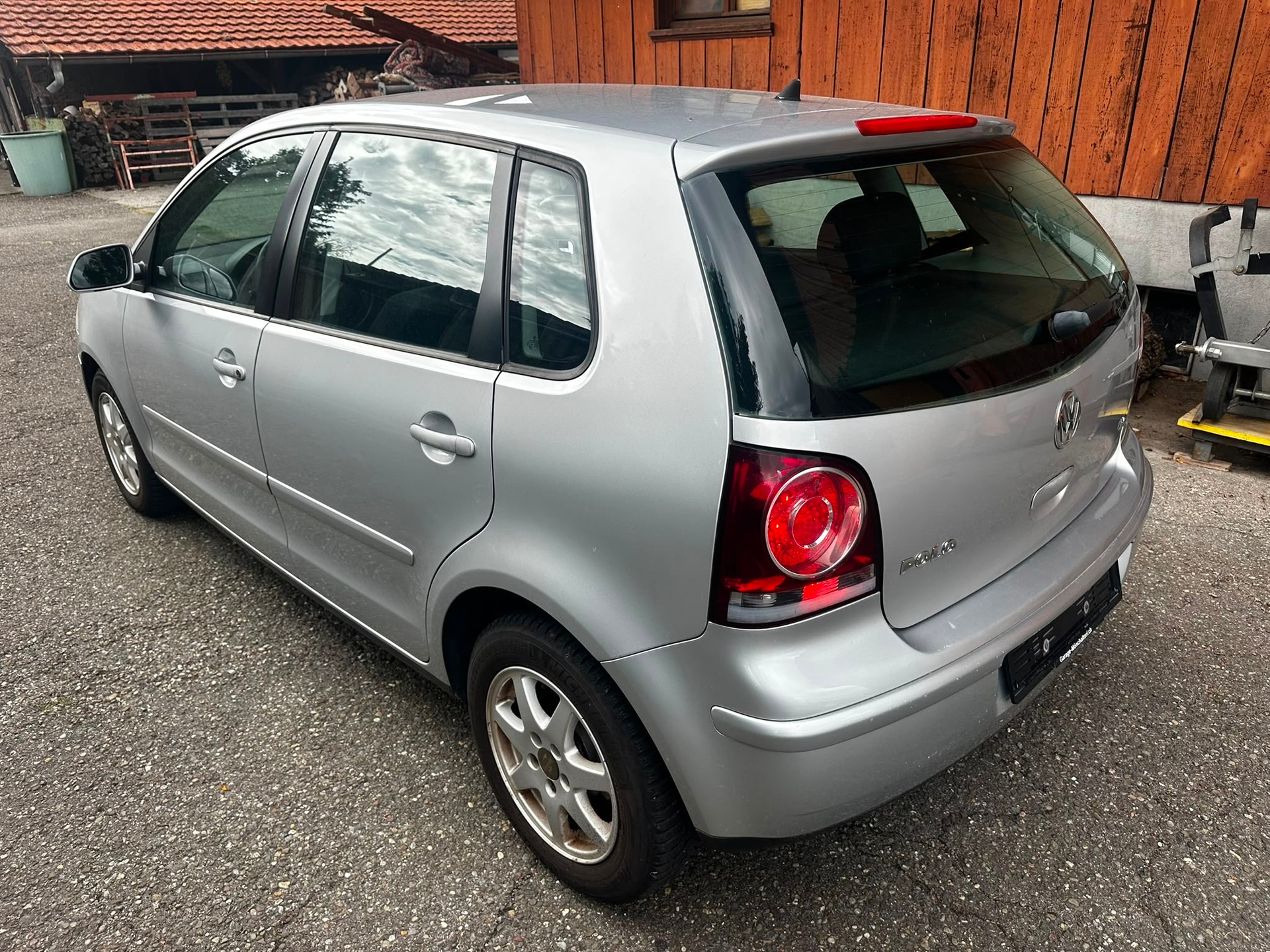 VW Polo 1.6 16V Trendline-image-3