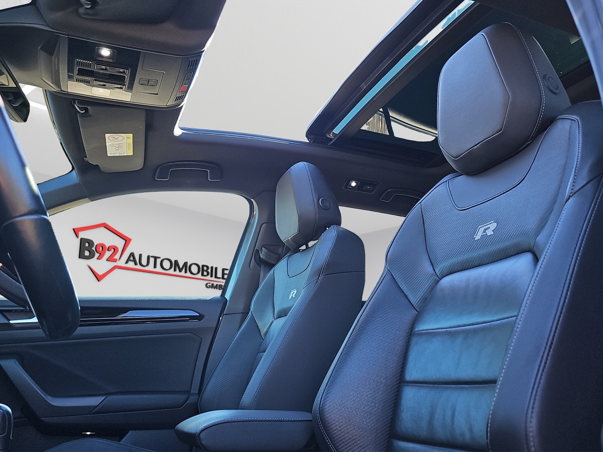 VW T-Roc 2.0 TSI R DSG 4Motion-image-9