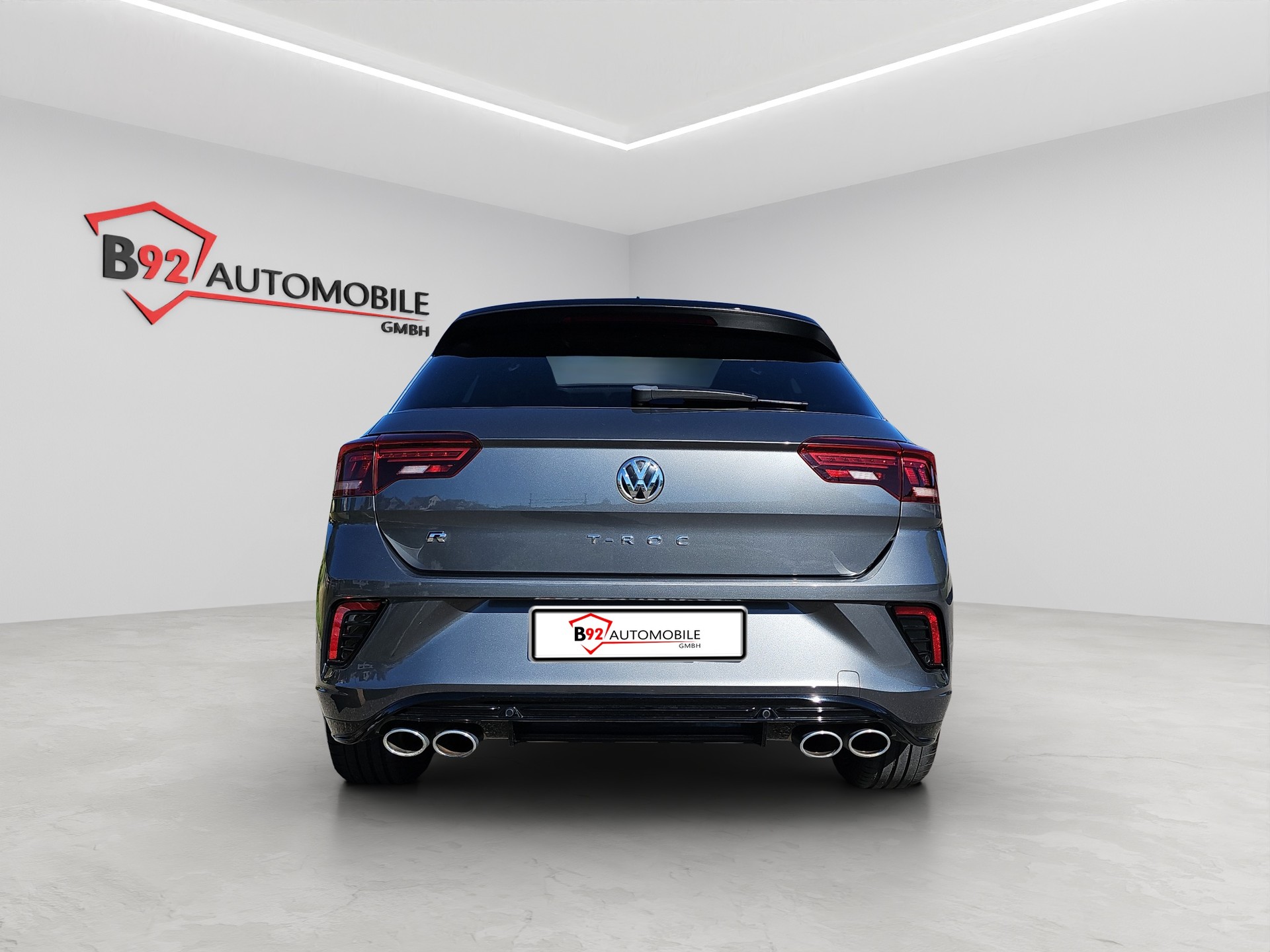 VW T-Roc 2.0 TSI R DSG 4Motion-image-3