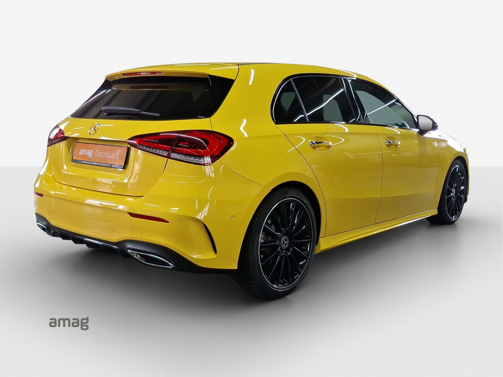 MERCEDES-BENZ A 250 4Matic AMG Line 4Matic 7G-DCT-image-4