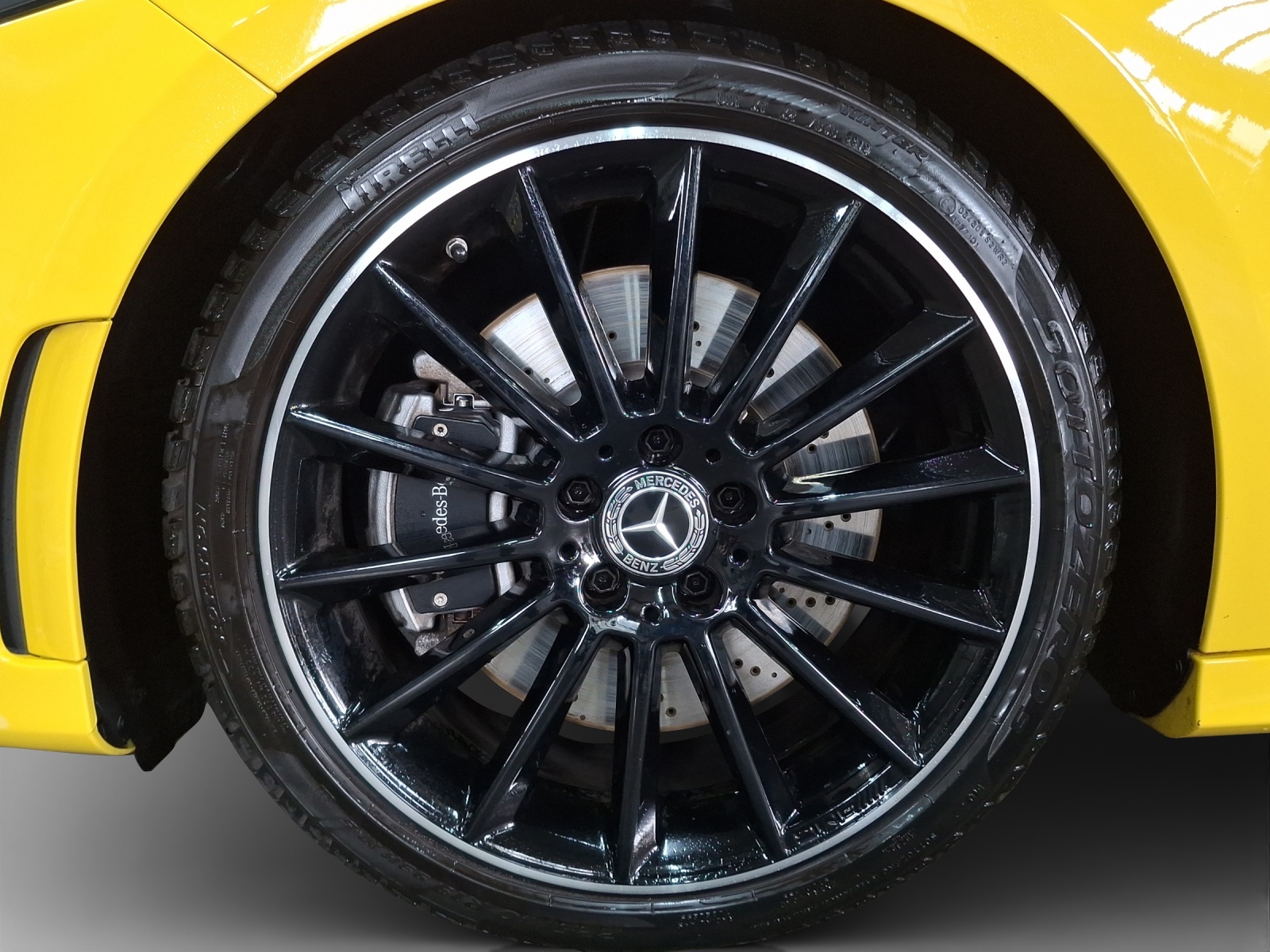 MERCEDES-BENZ A 250 4Matic AMG Line 4Matic 7G-DCT-image-14