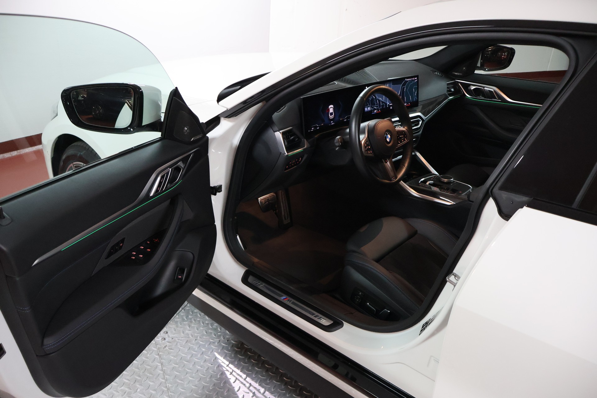 BMW 430d xDrive 48V Gran Coupé M Sport Steptronic-image-5