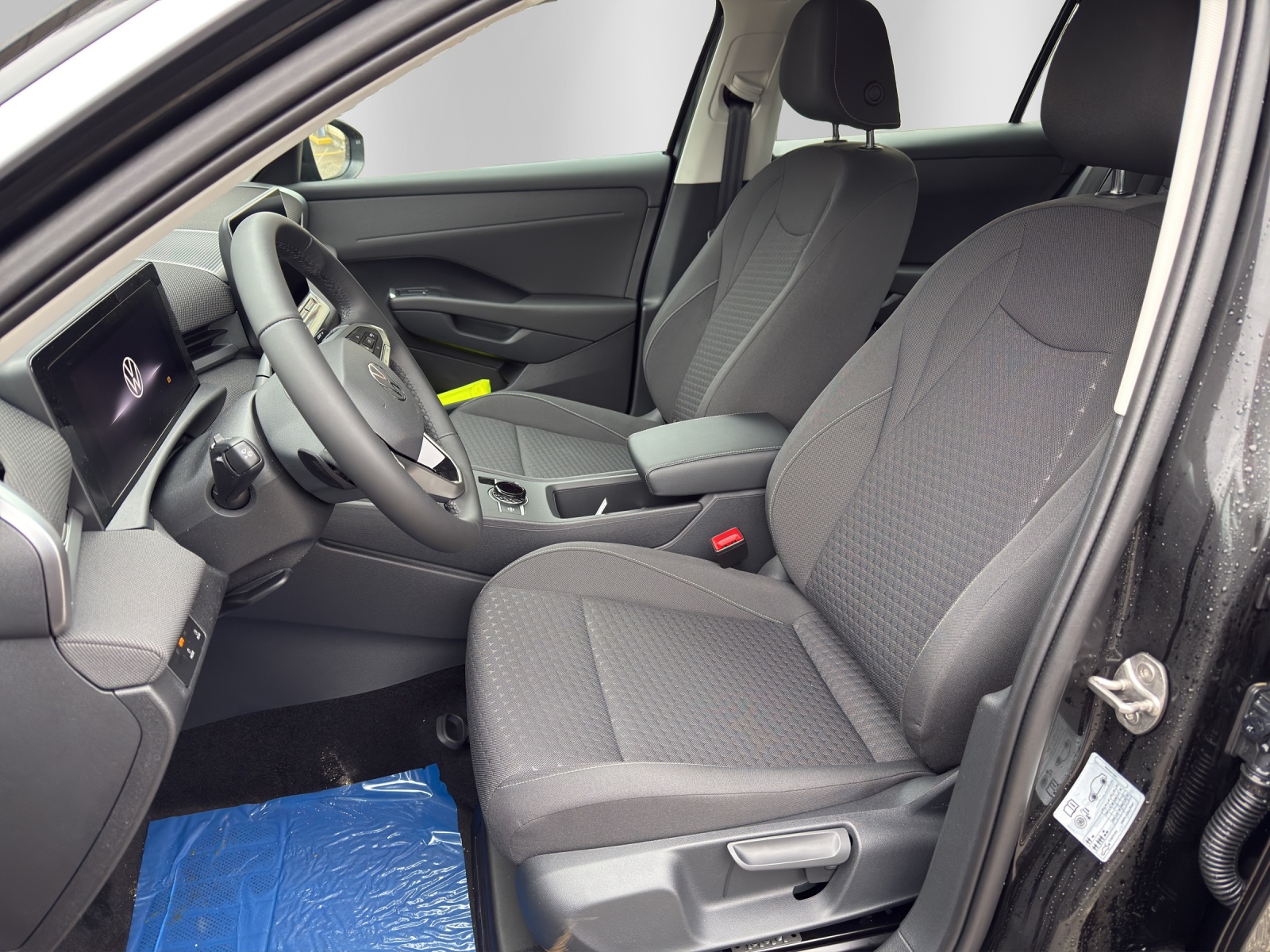 VW T-Roc 1.5 eTSI mHEV Trend DSG-image-8