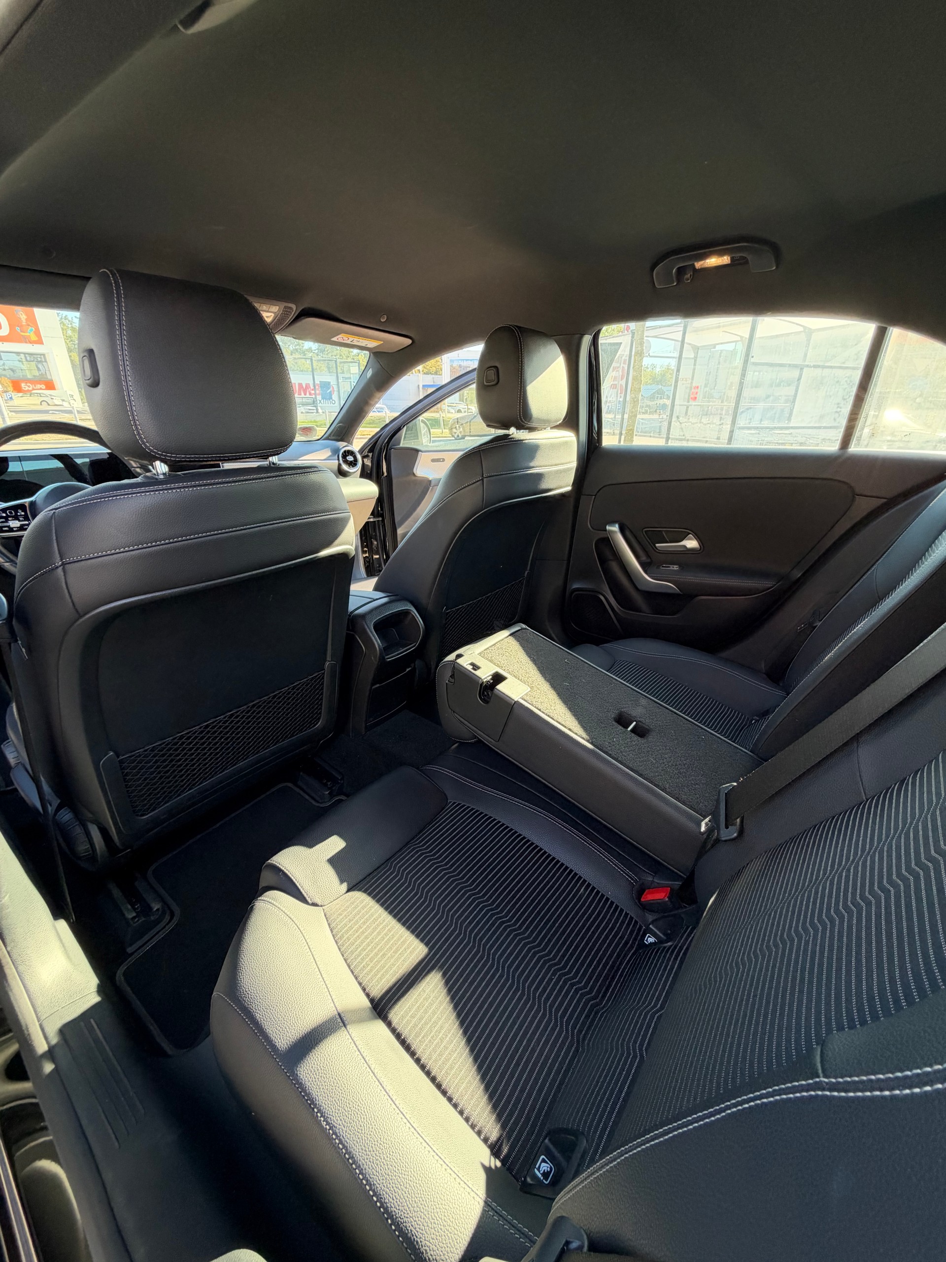 MERCEDES-BENZ A 200 Progressive-image-4