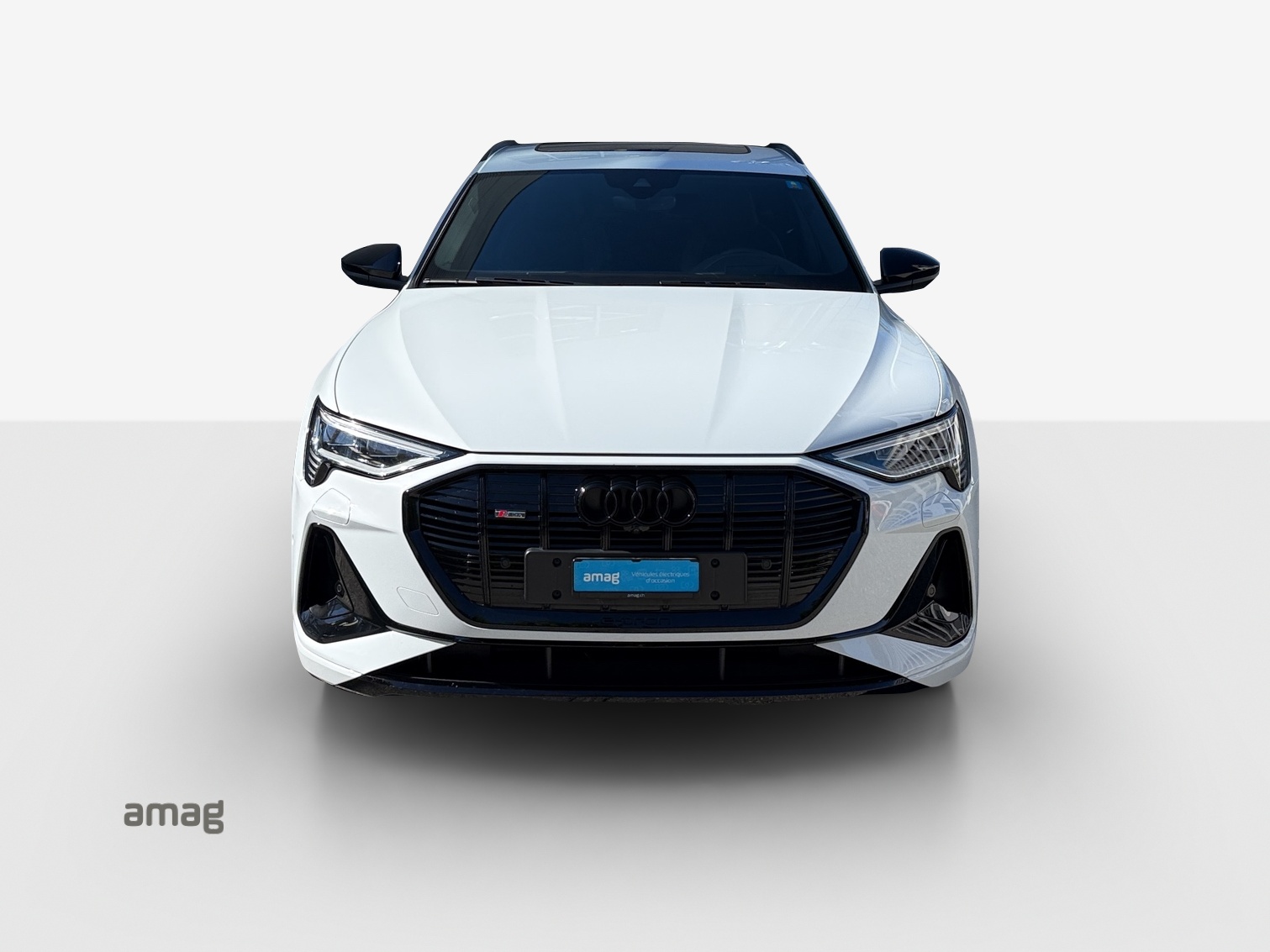 AUDI e-tron 55 Sportback S Line Black Edition quattro-image-6