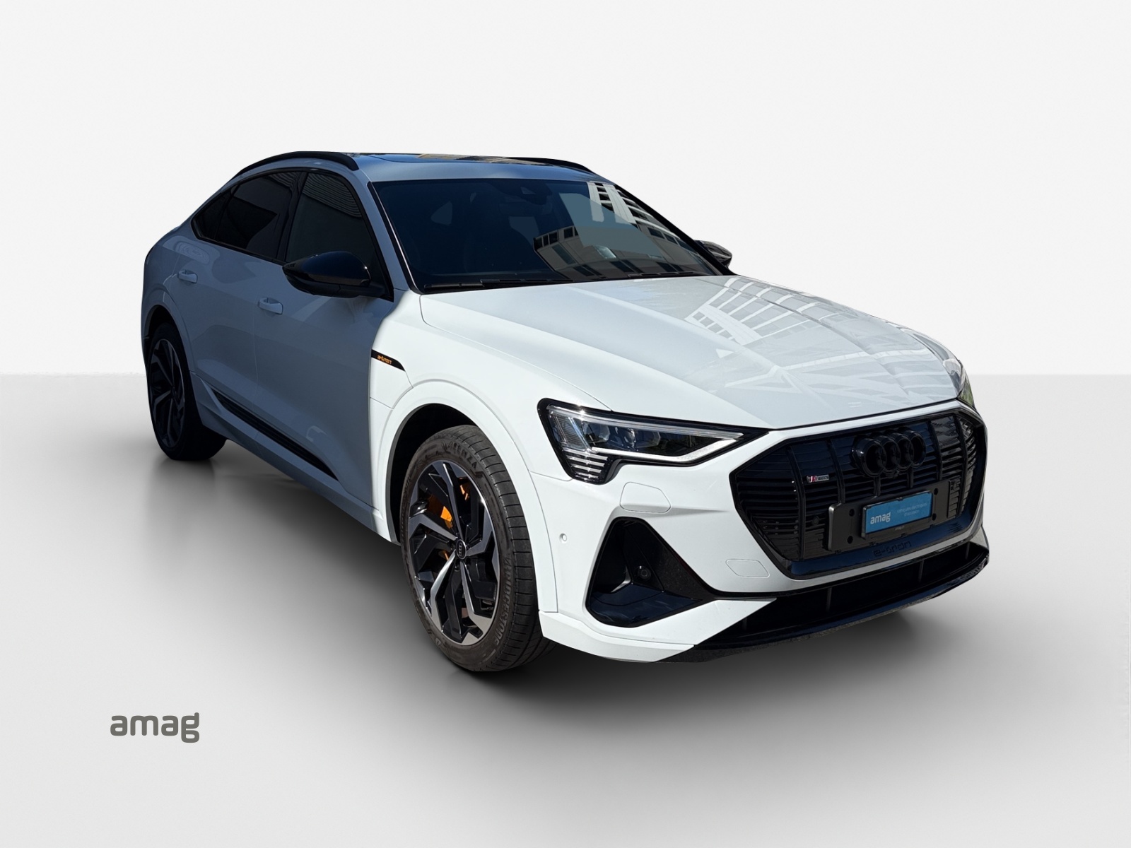 AUDI e-tron 55 Sportback S Line Black Edition quattro-image-5