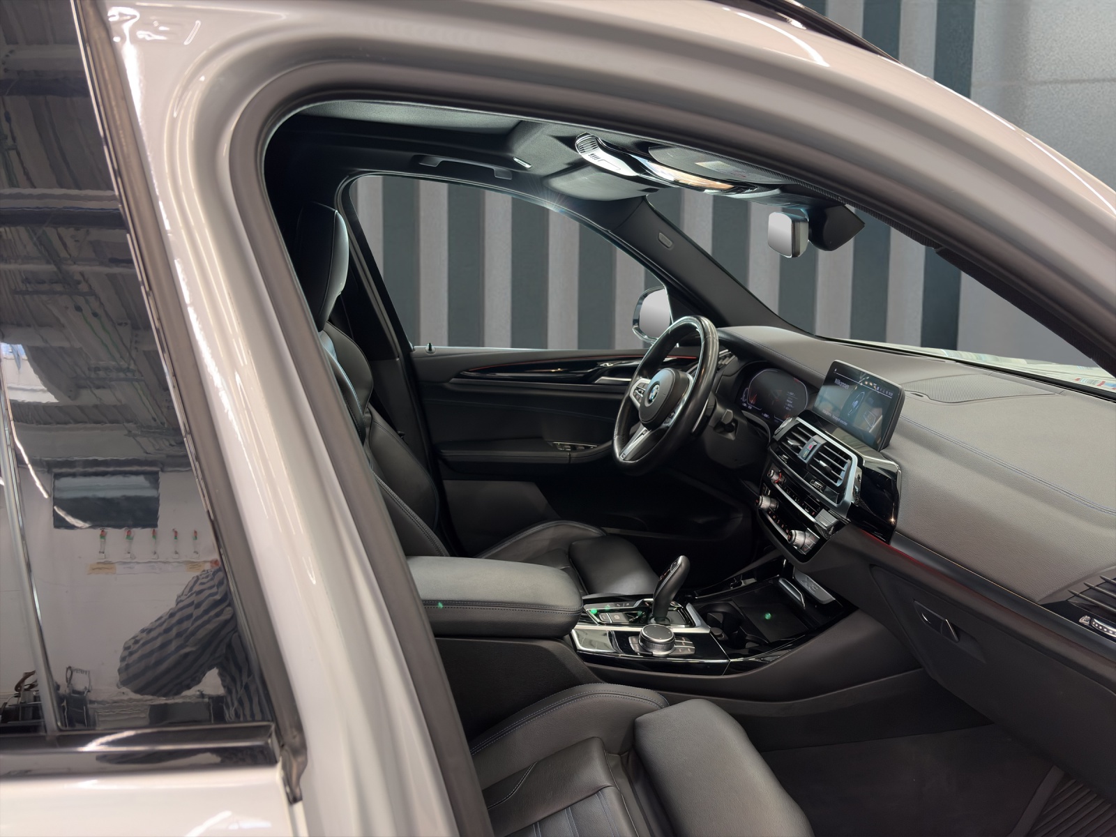 BMW X3 20i xDrive M AERODYNAMIKPAKET-image-17