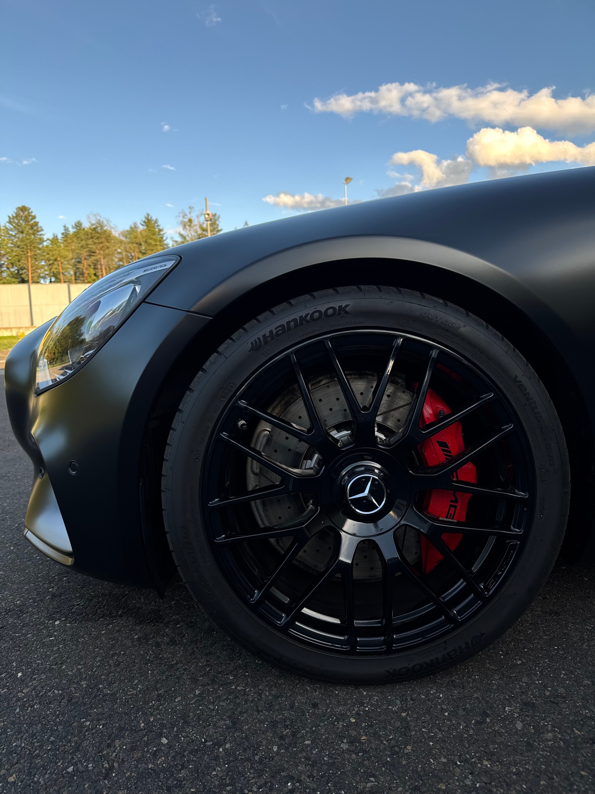 MERCEDES-BENZ AMG GT-image-7