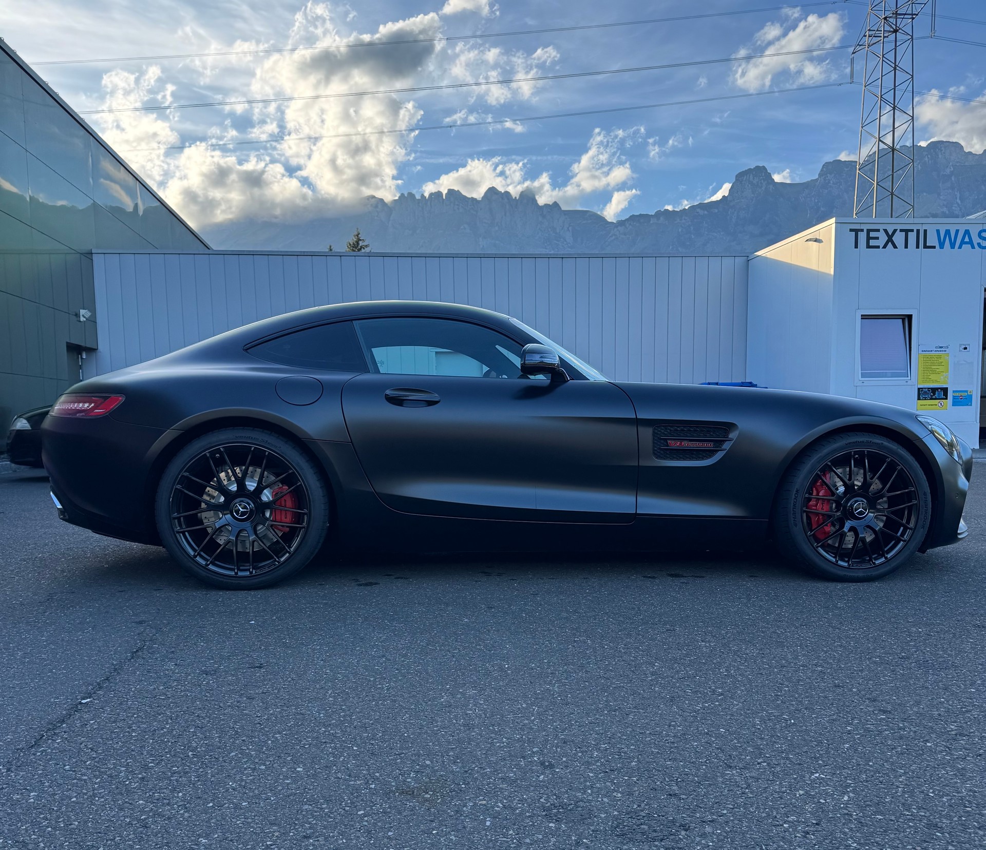 MERCEDES-BENZ AMG GT-image-6