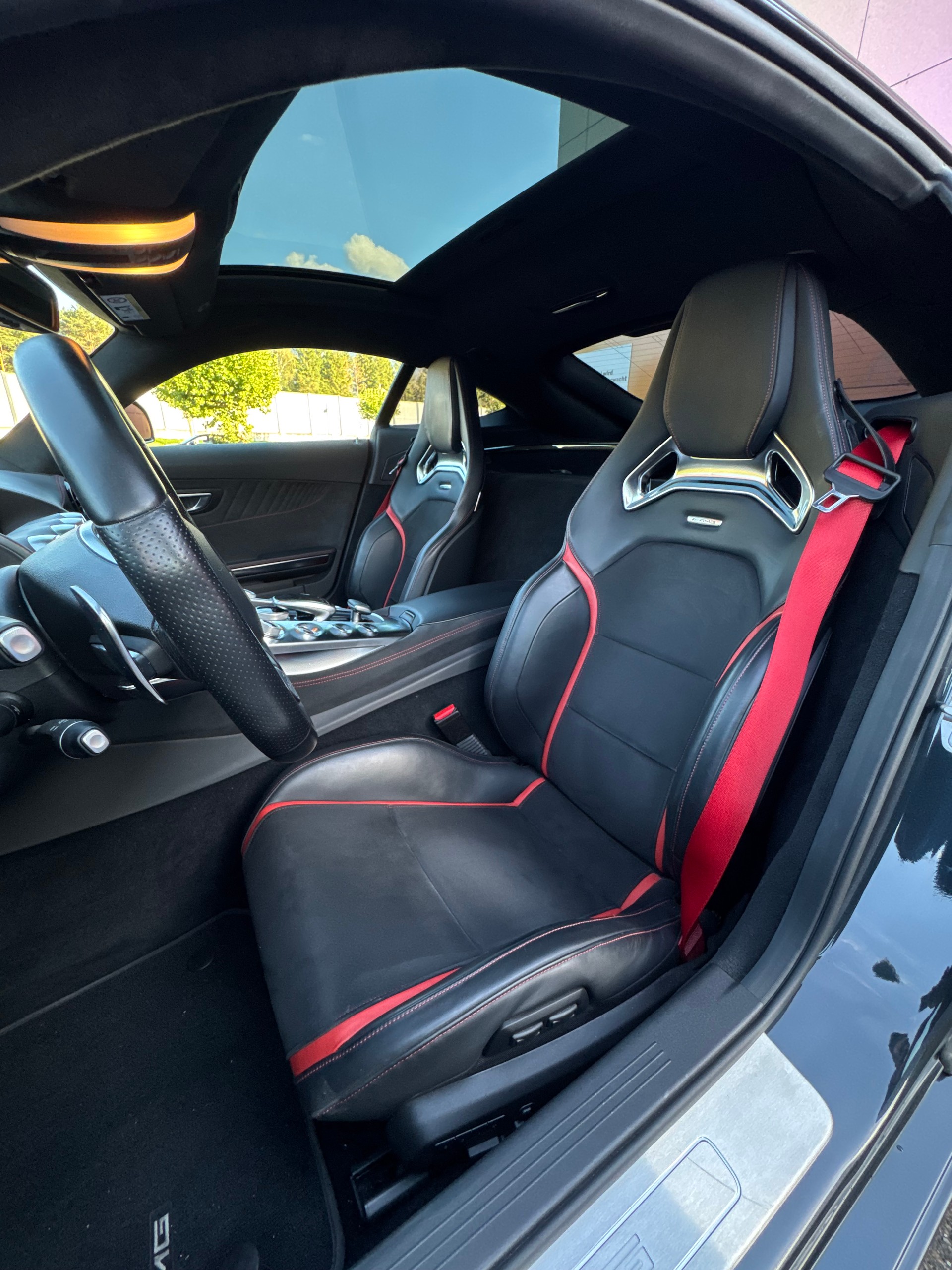MERCEDES-BENZ AMG GT-image-11