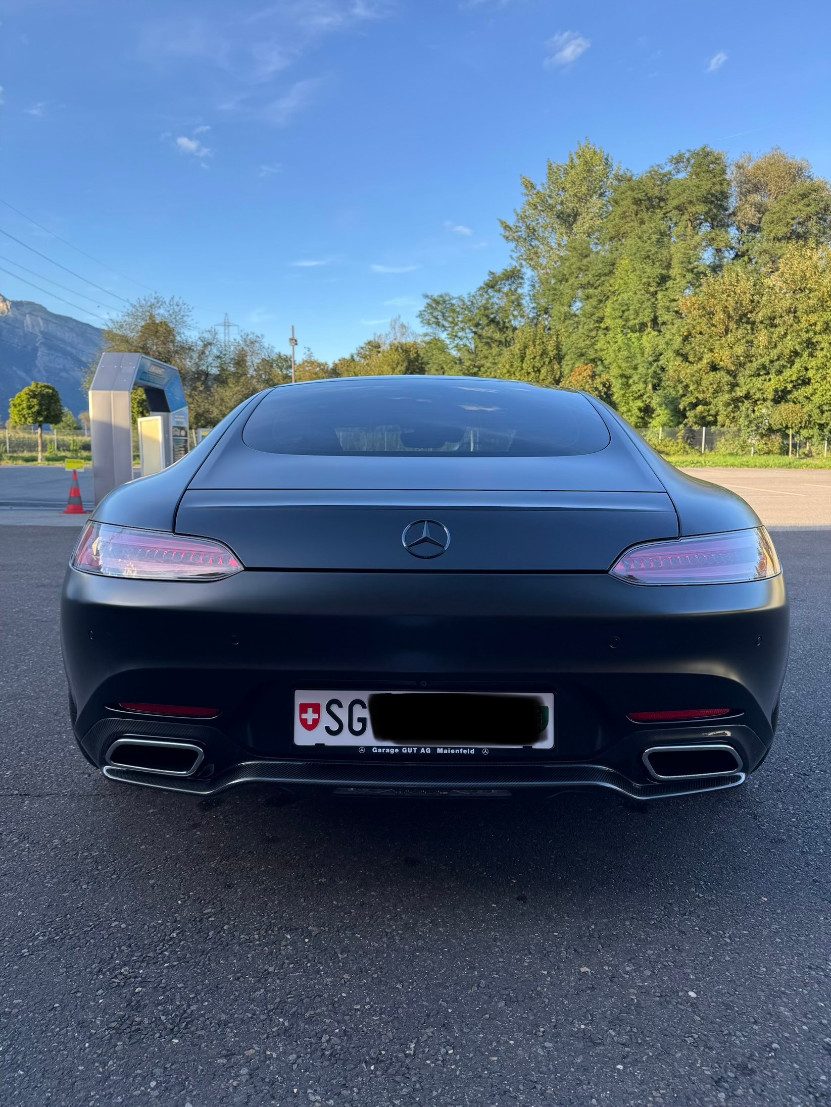 MERCEDES-BENZ AMG GT-image-4