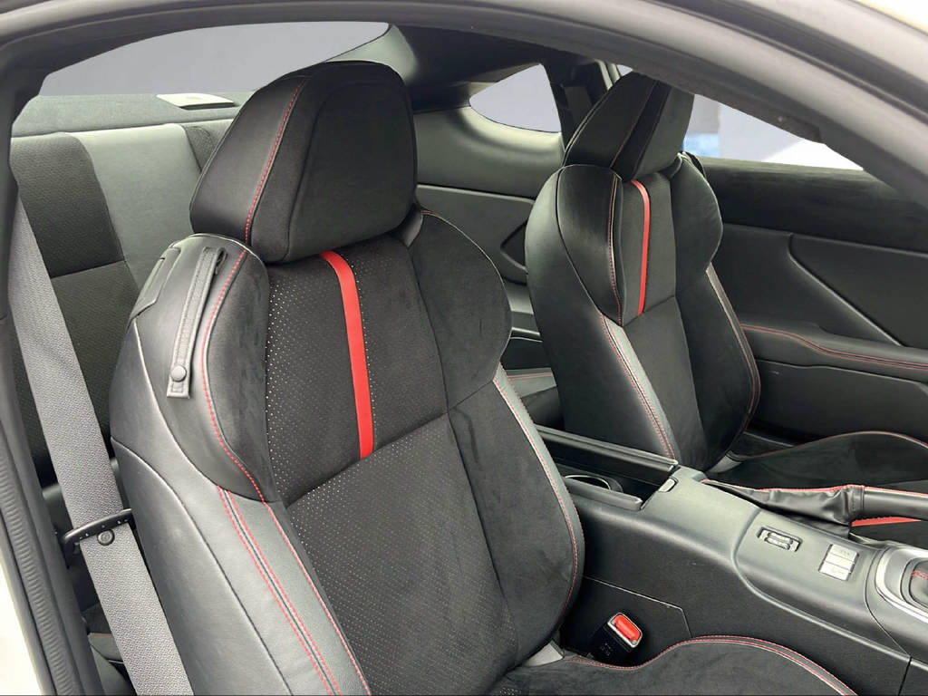 SUBARU BRZ 2.4R STI-Line US-image-9