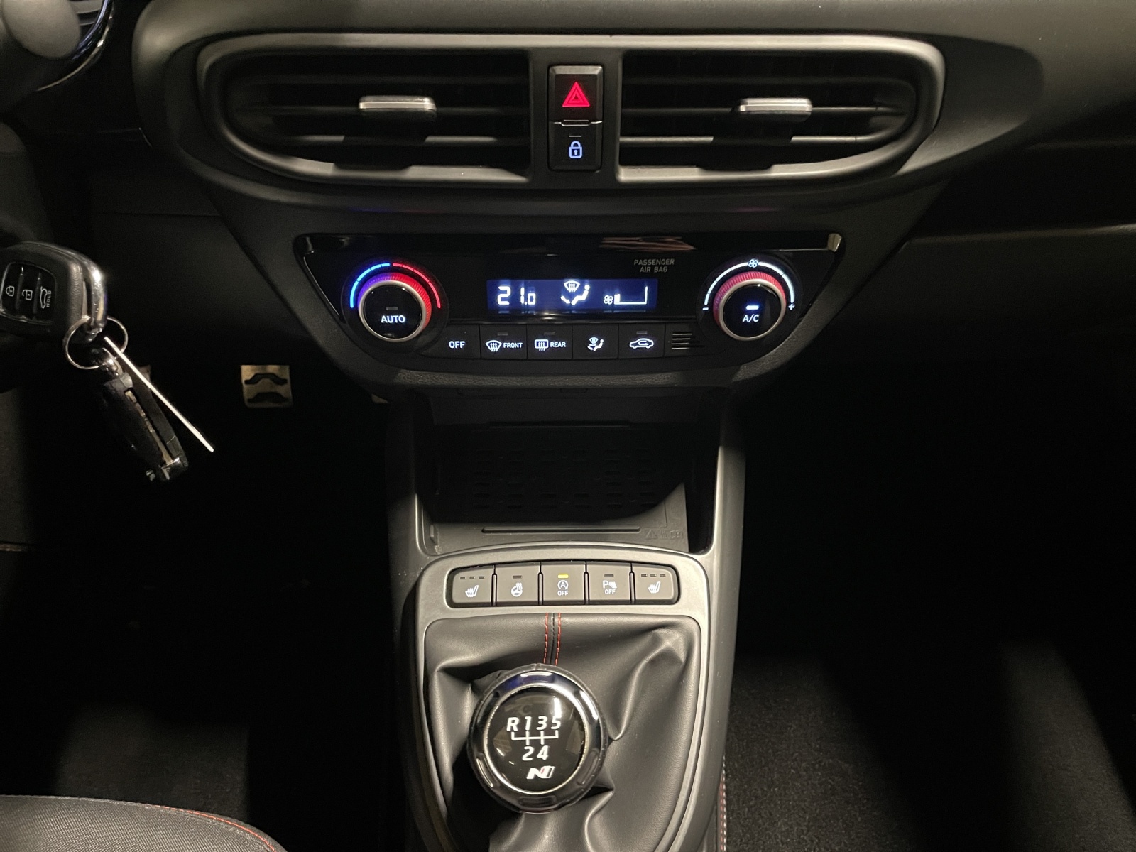 HYUNDAI i10 1.0 T-GDI N Line-image-12