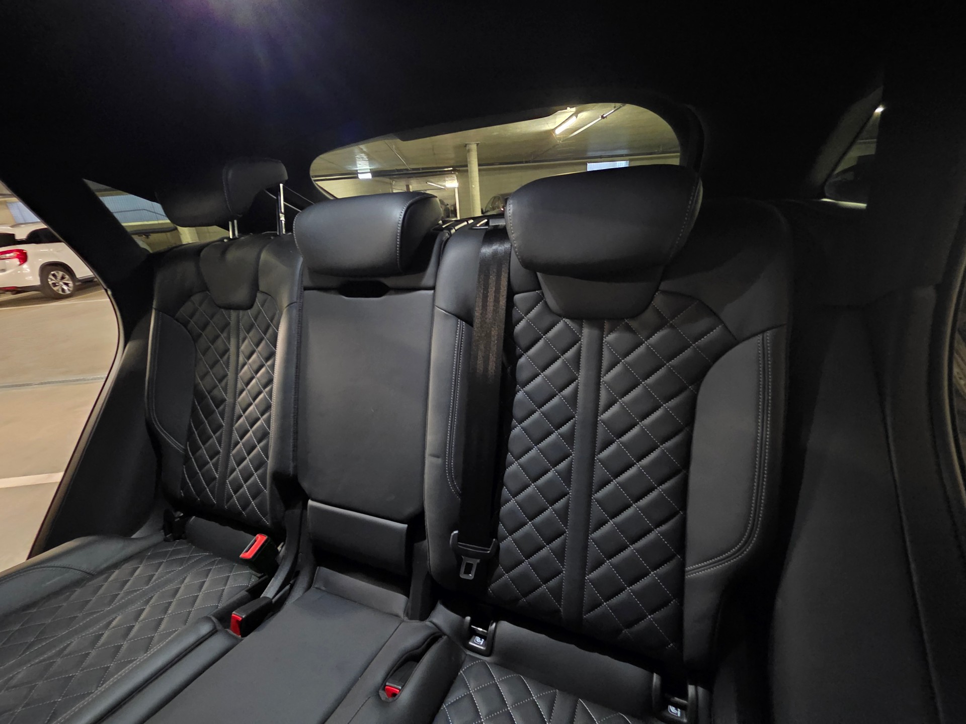 AUDI 2.0 45 TFSI S Line quattro S-Tronic-image-5