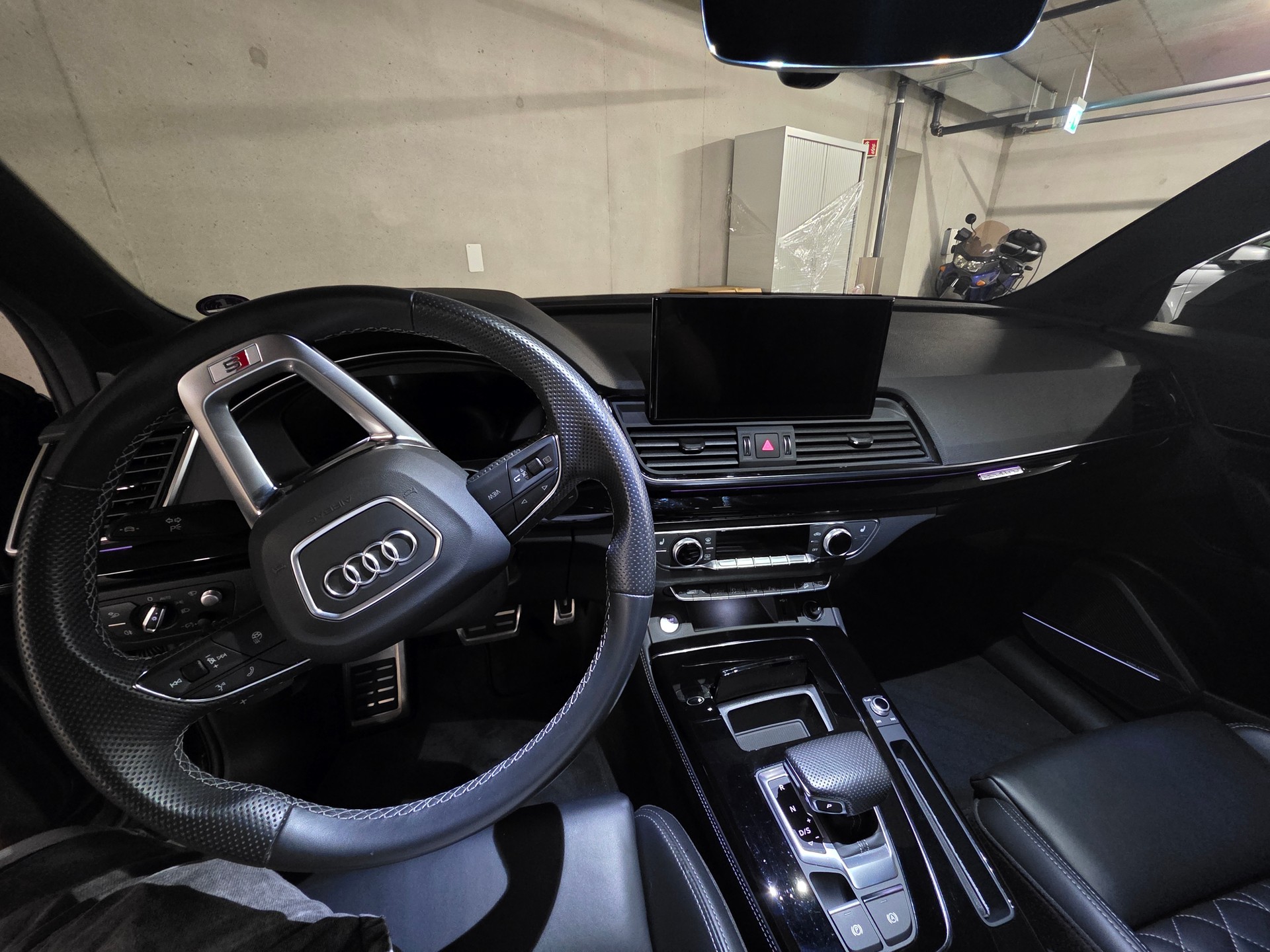 AUDI 2.0 45 TFSI S Line quattro S-Tronic-image-12