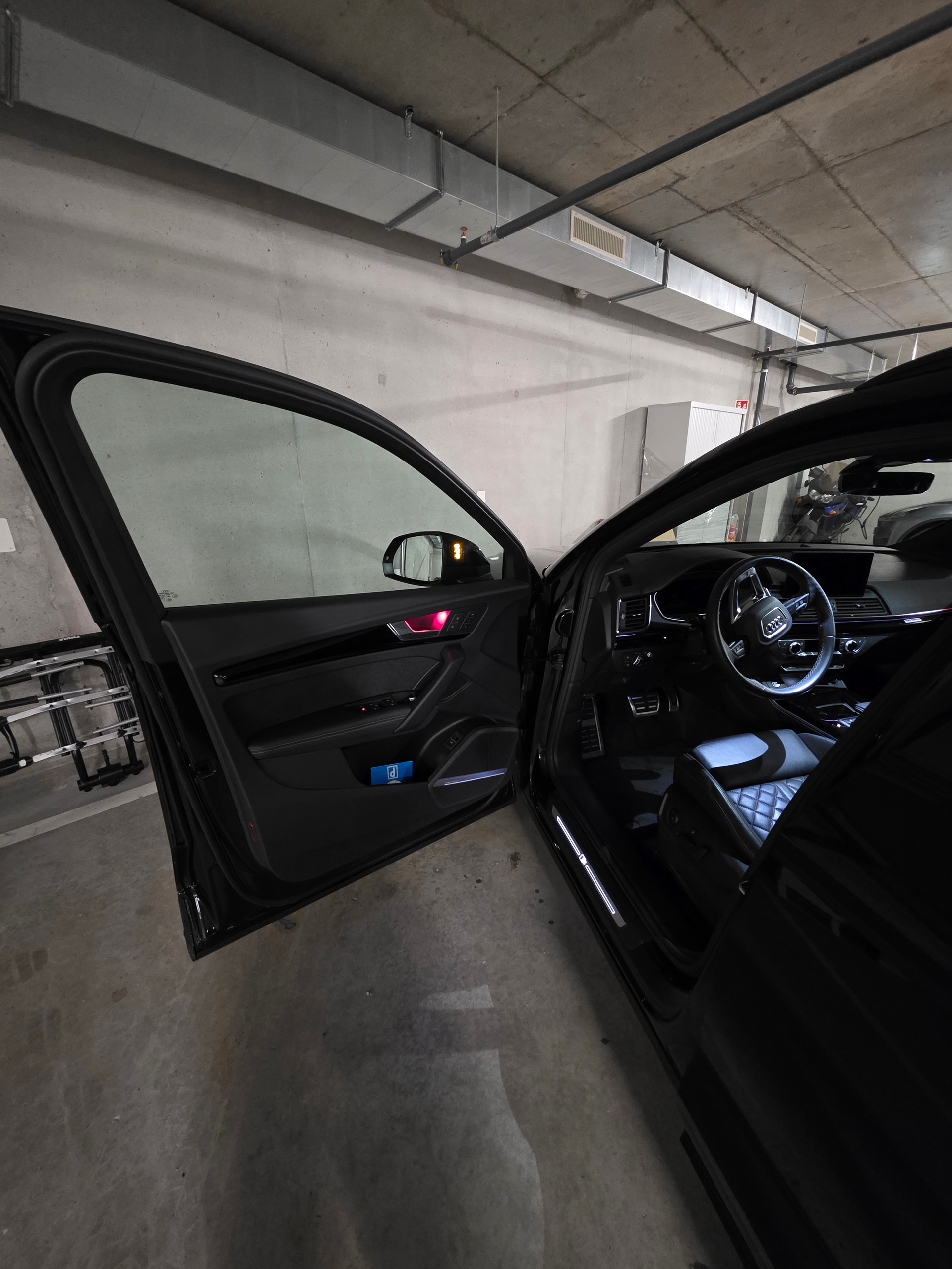 AUDI 2.0 45 TFSI S Line quattro S-Tronic-image-9