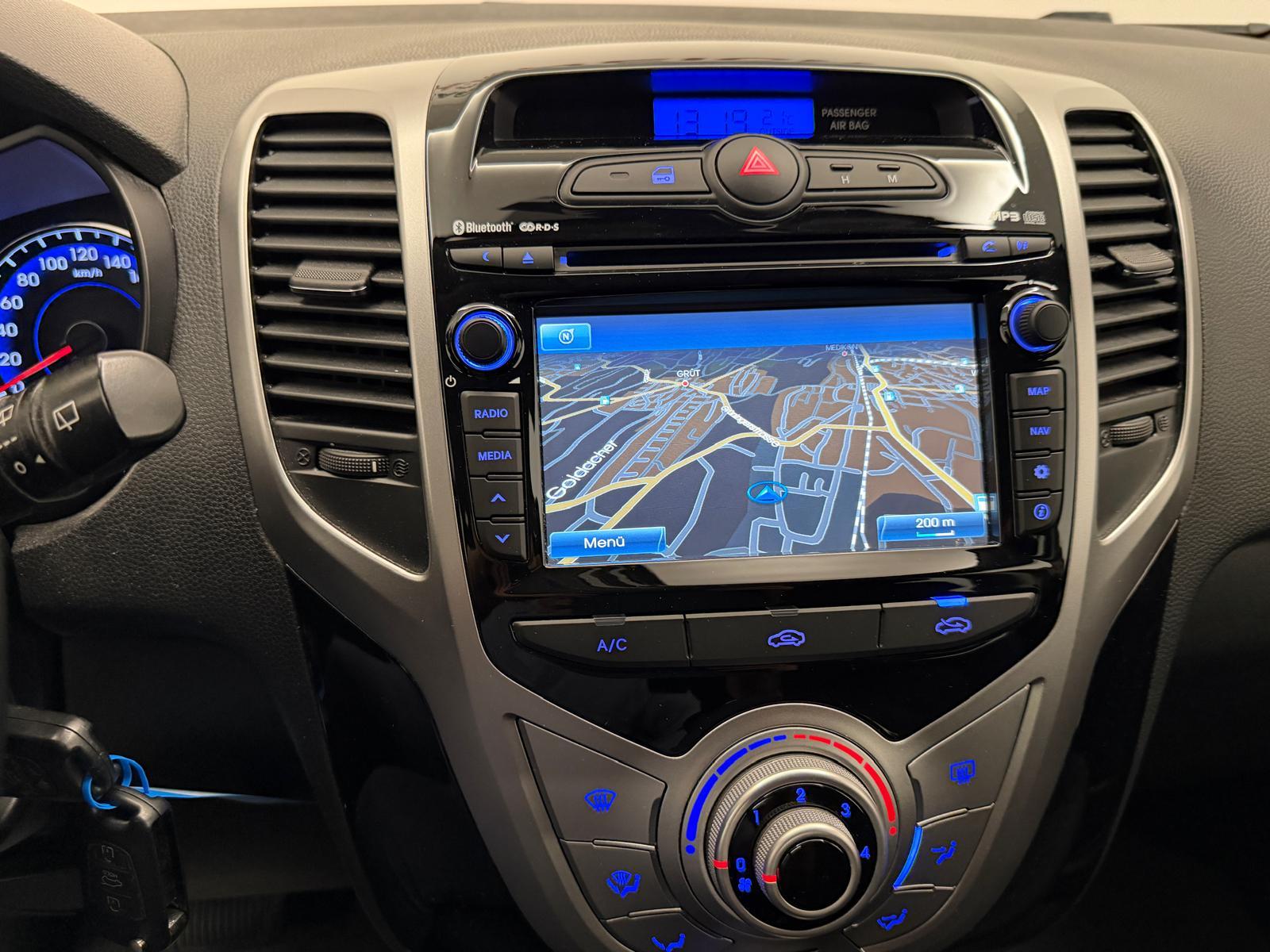 HYUNDAI ix20 1.6 Style-image-18