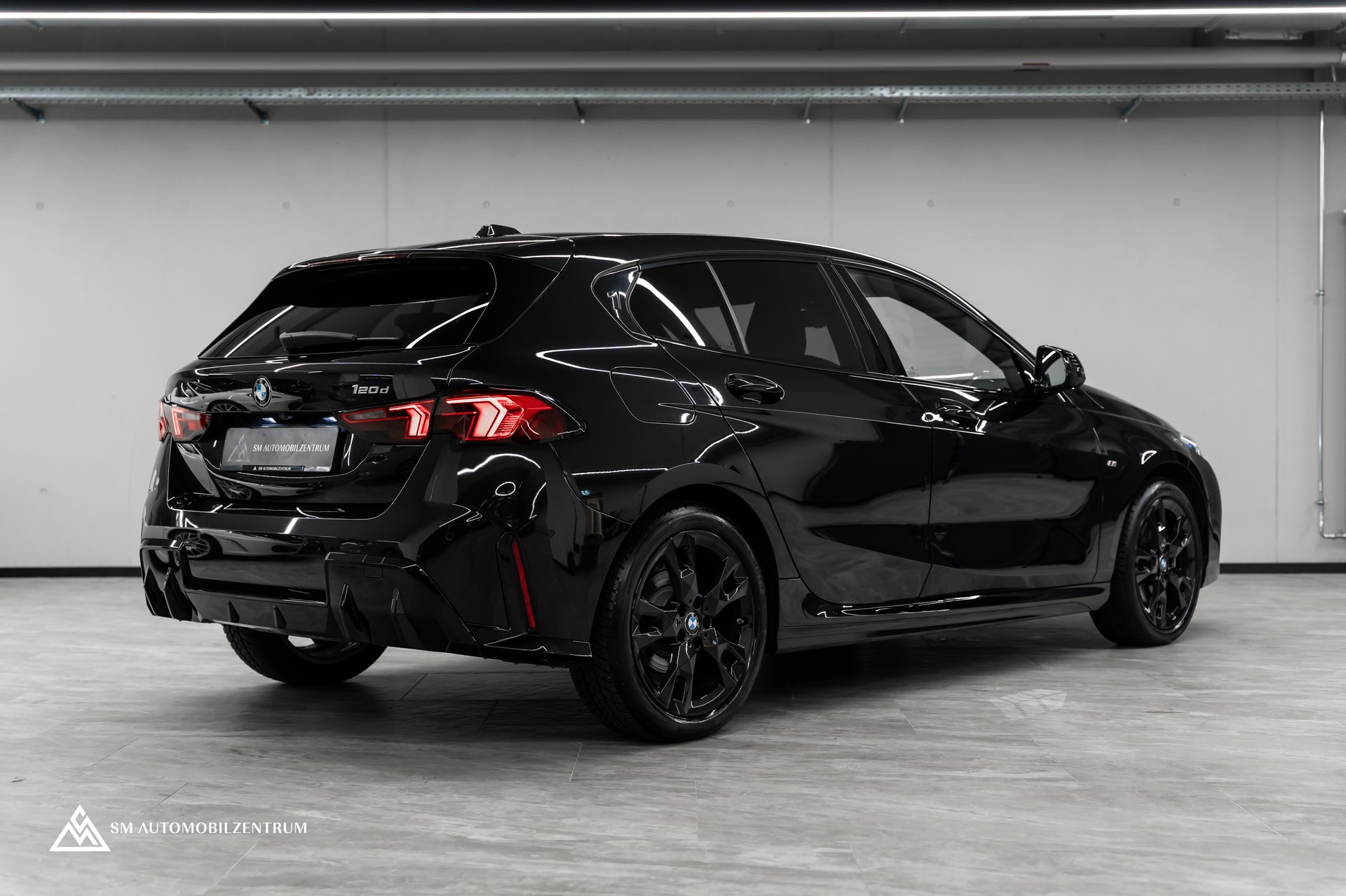 BMW 120d M Sport / Werksgarantie / 360° / Head-Up / el. Sitze Memory-image-7
