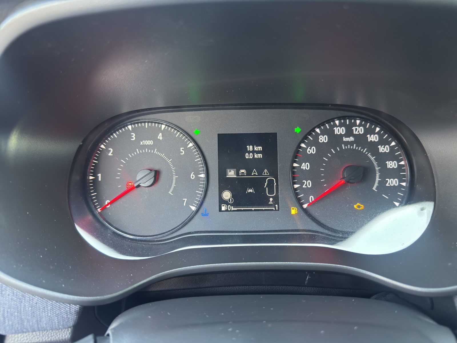 DACIA Sandero TCe 100 Expression-image-7