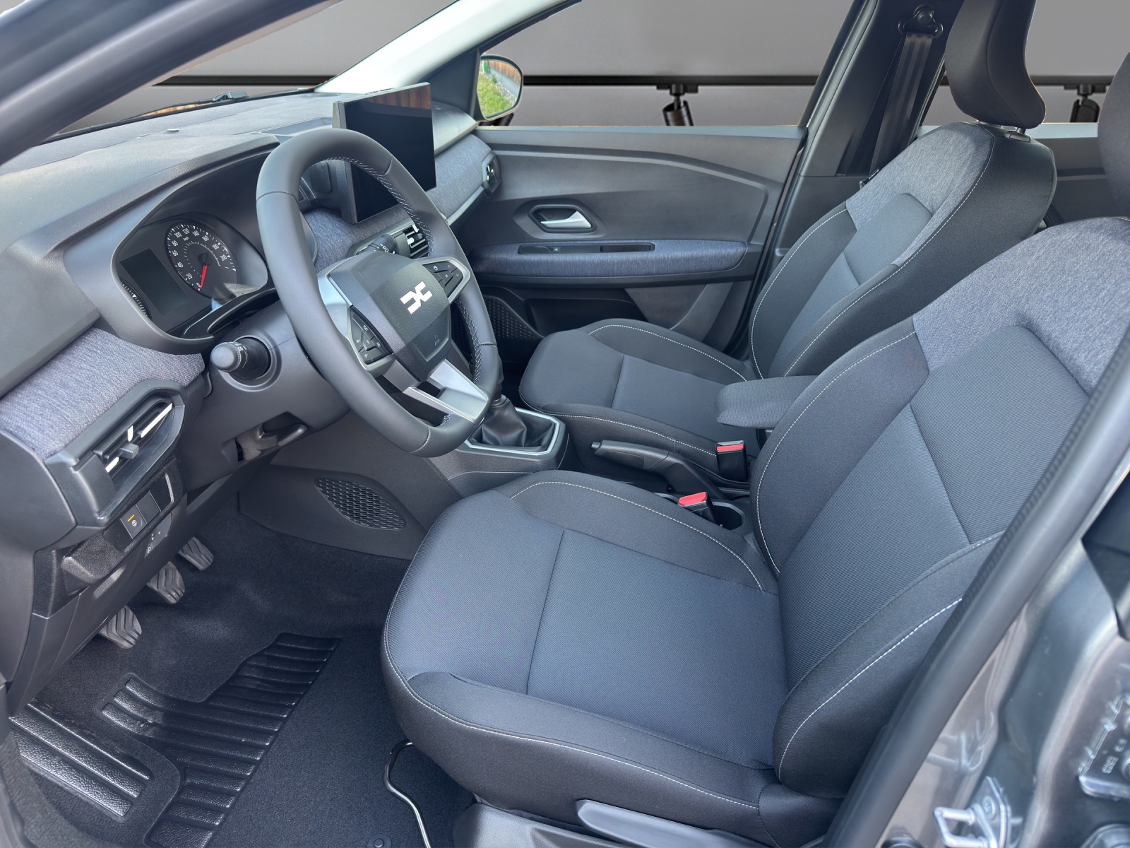 DACIA Sandero TCe 100 Expression-image-5