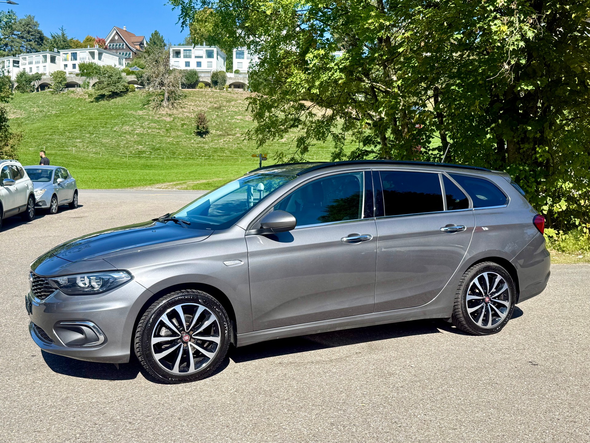 FIAT Tipo 1.6MJ Station Wagon Lounge-image-2