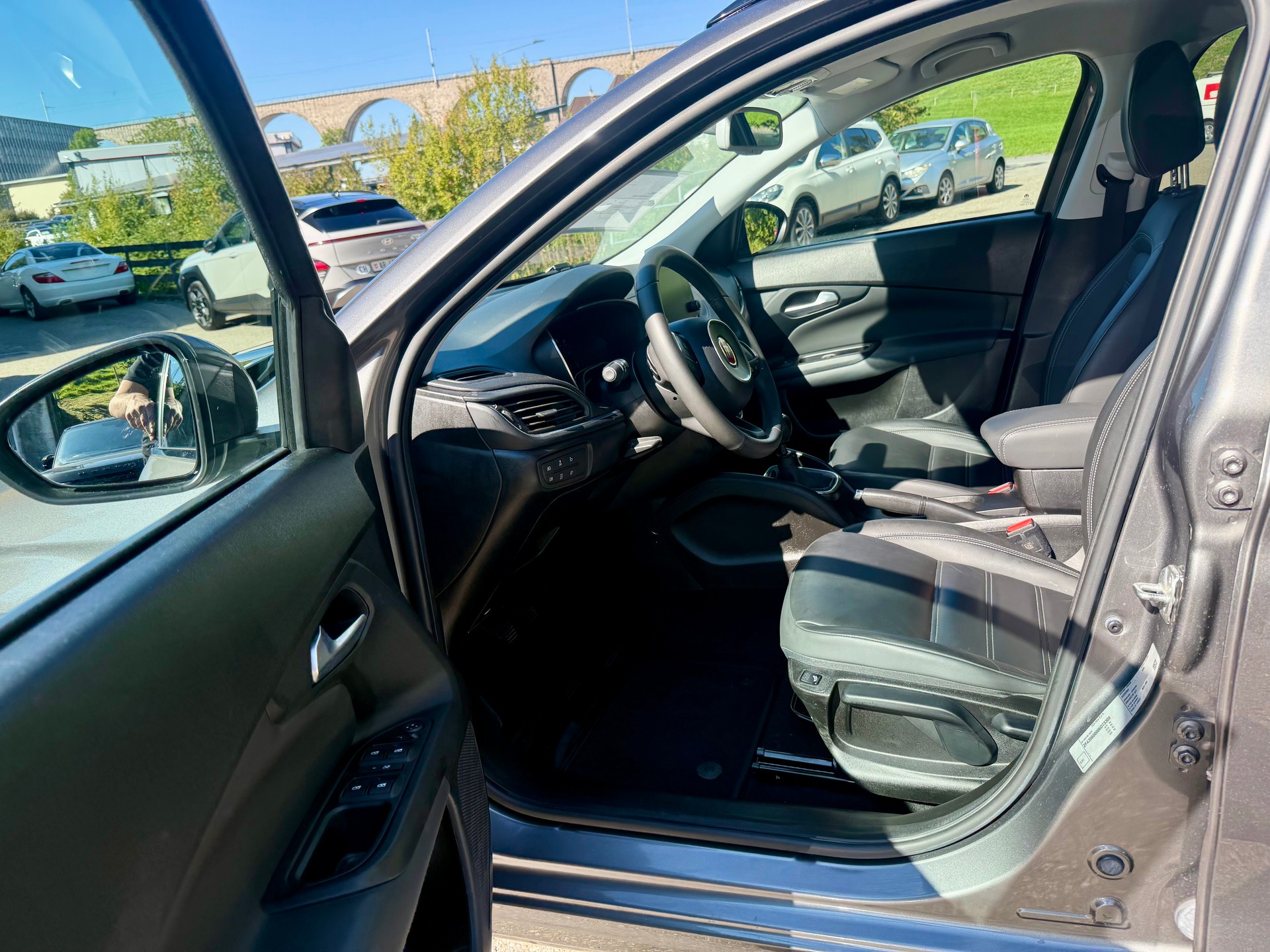 FIAT Tipo 1.6MJ Station Wagon Lounge-image-12