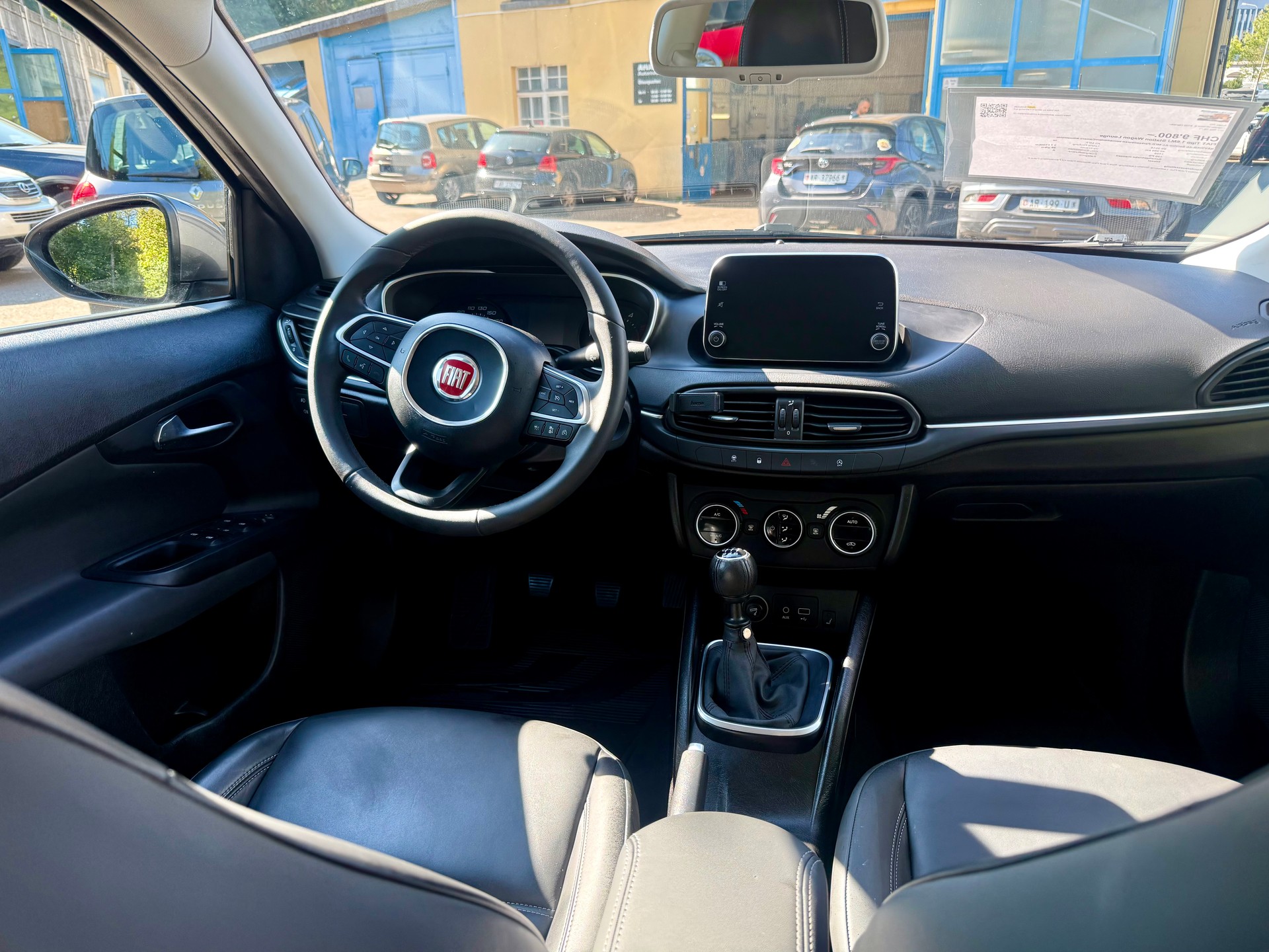 FIAT Tipo 1.6MJ Station Wagon Lounge-image-9