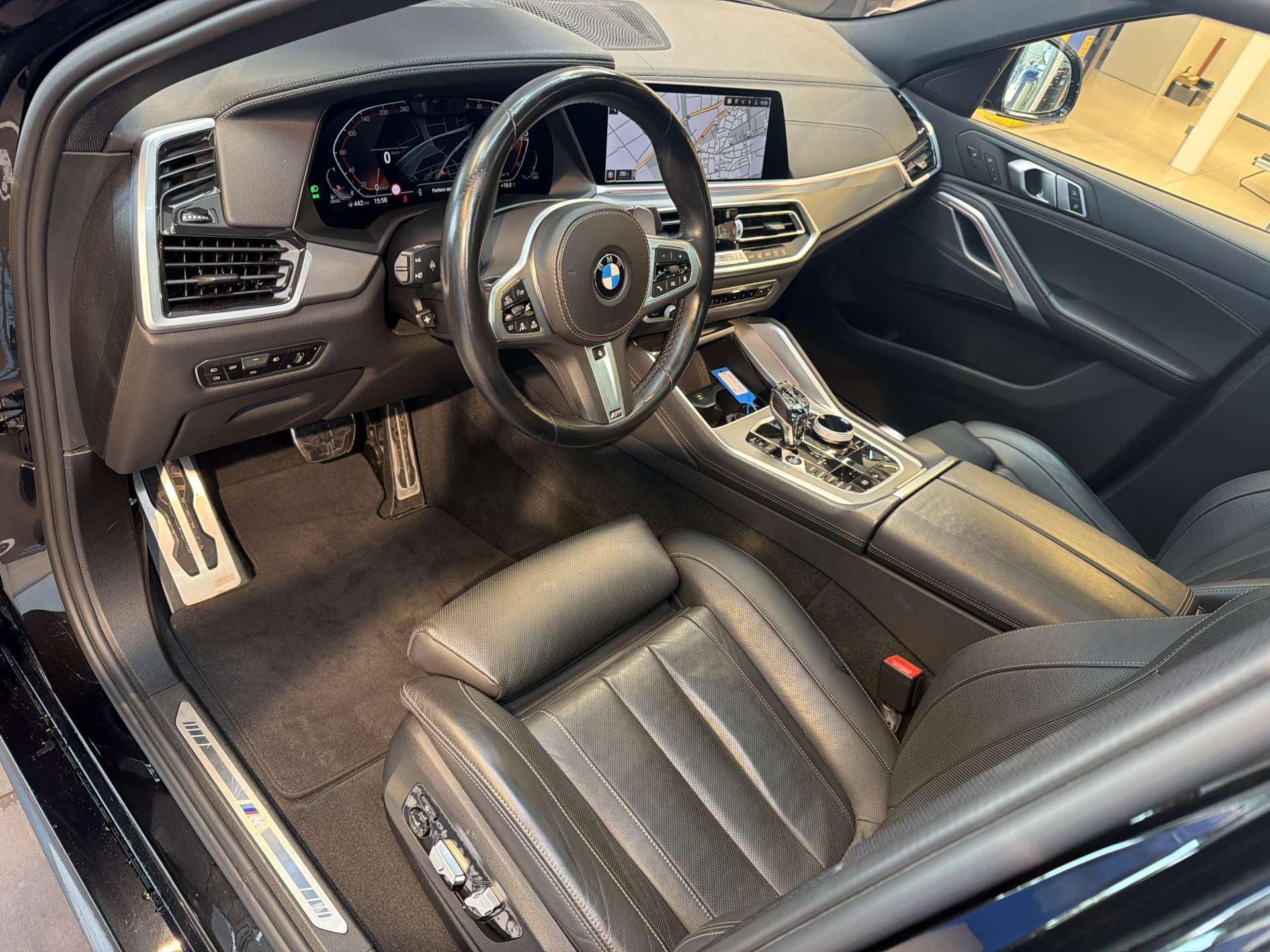 BMW X6 xDrive 48V 30d M Sport 286PS Steptronic-Automat-image-5