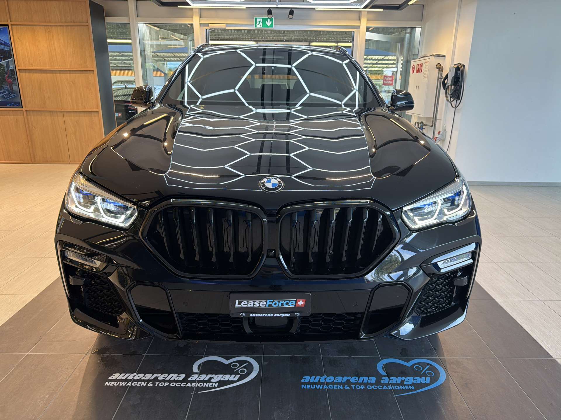 BMW X6 xDrive 48V 30d M Sport 286PS Steptronic-Automat-image-10