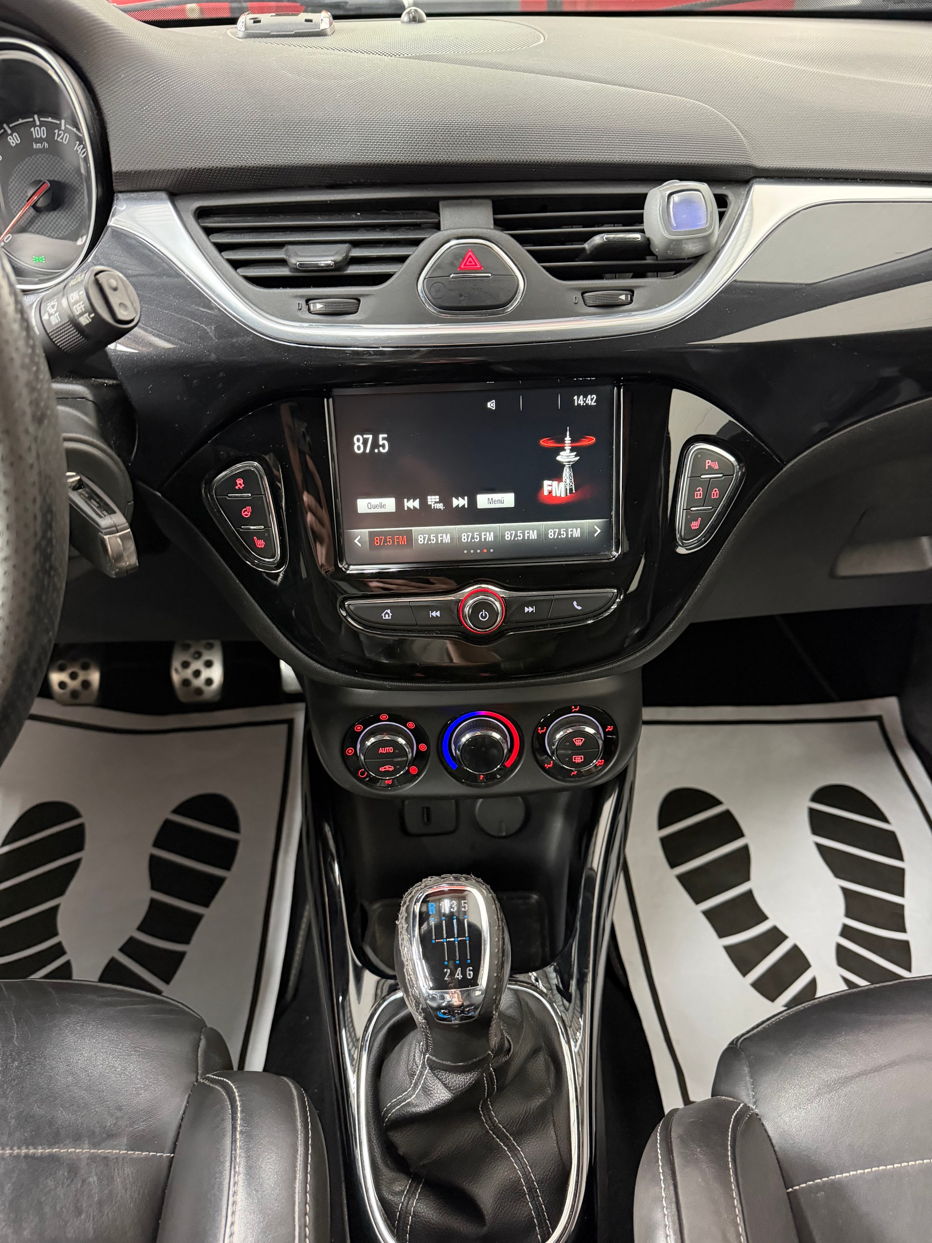 OPEL Corsa 1.6 Turbo OPC //NEU AB MFK!-image-10