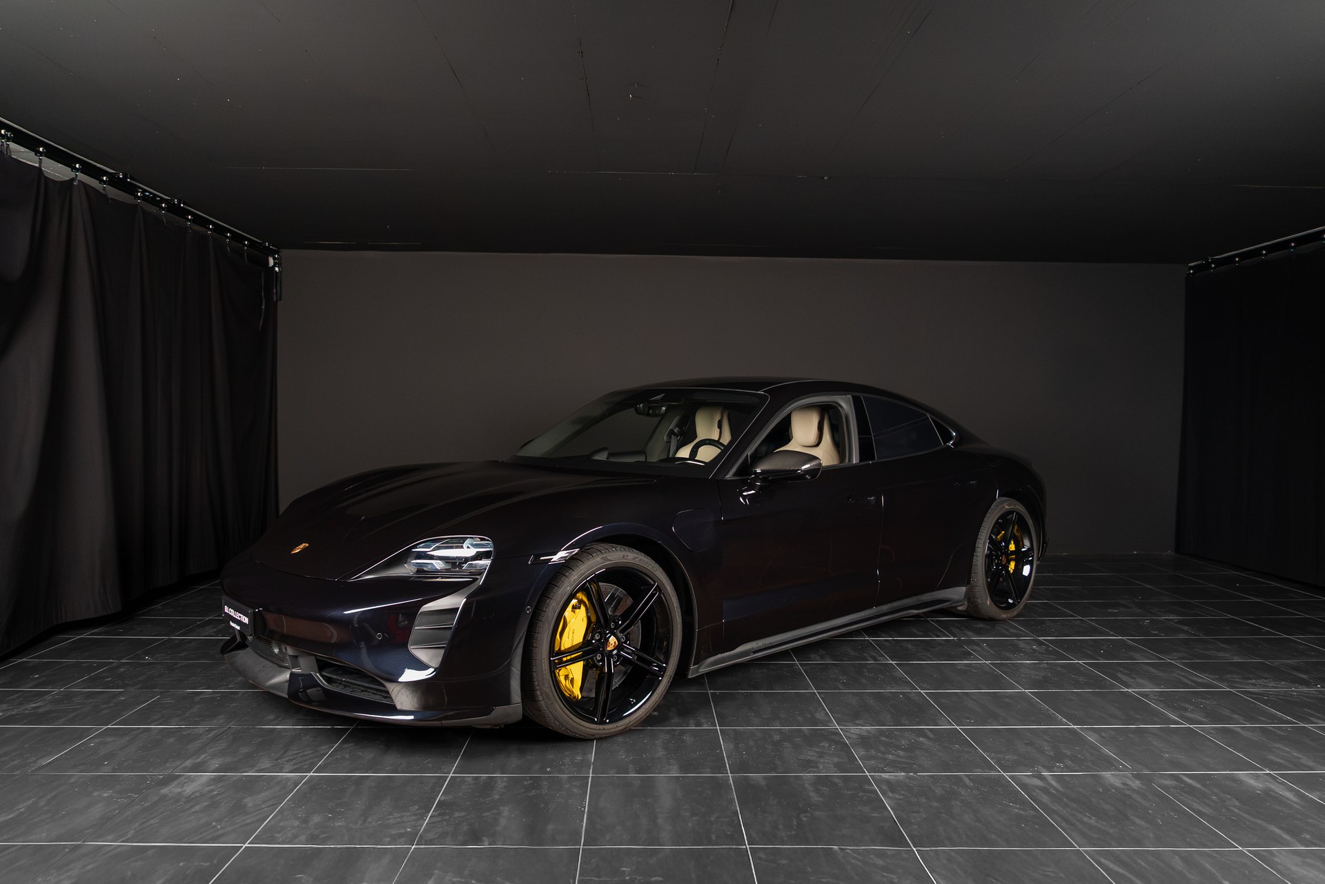 PORSCHE Taycan Turbo-image-0