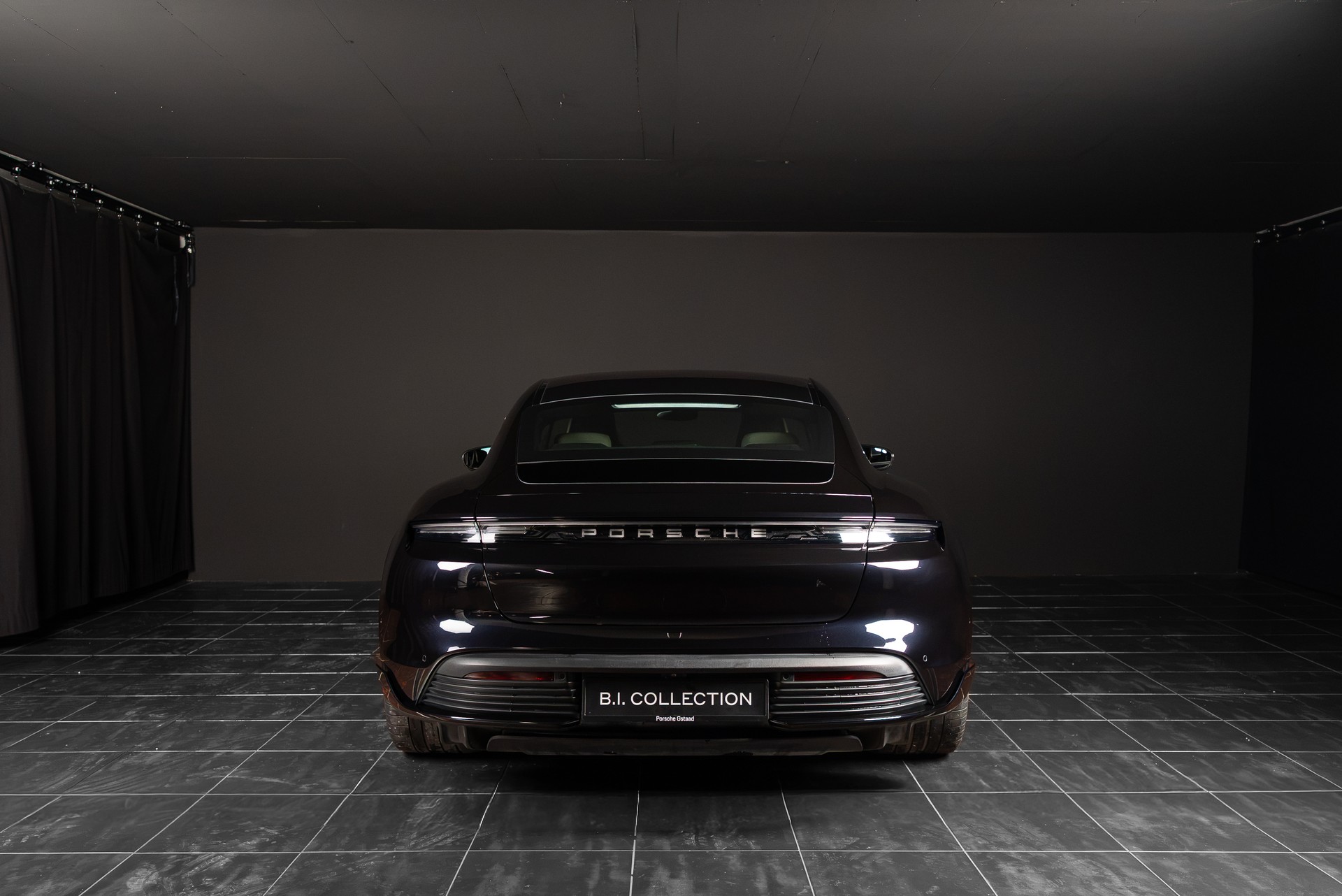 PORSCHE Taycan Turbo-image-7