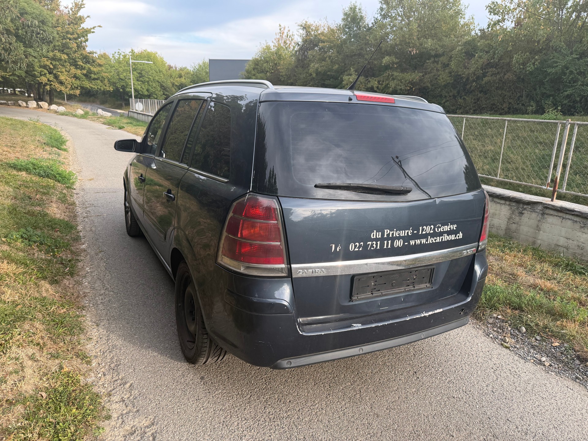 OPEL Zafira 1.9 CDTI Cosmo-image-5