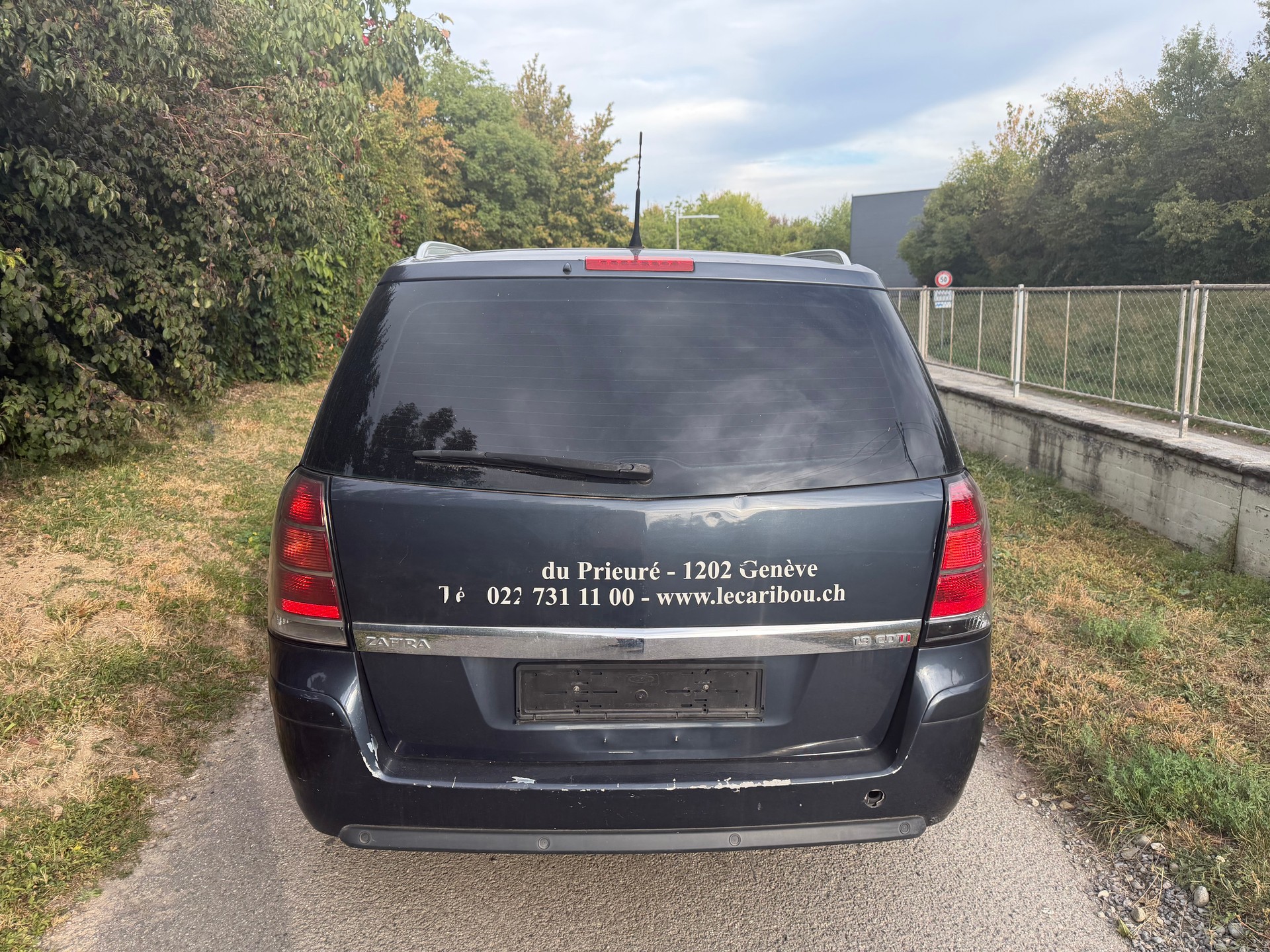 OPEL Zafira 1.9 CDTI Cosmo-image-4