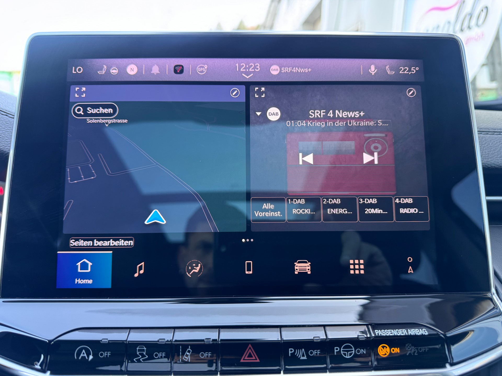 JEEP Compass 4x2 1.3 Limited DKG+Navigation+Bluetooth+360°Kamera+El.Heckklappe+Abstandregeltempomat+Panorama-Glasdach+8-fach bereift+-image-23
