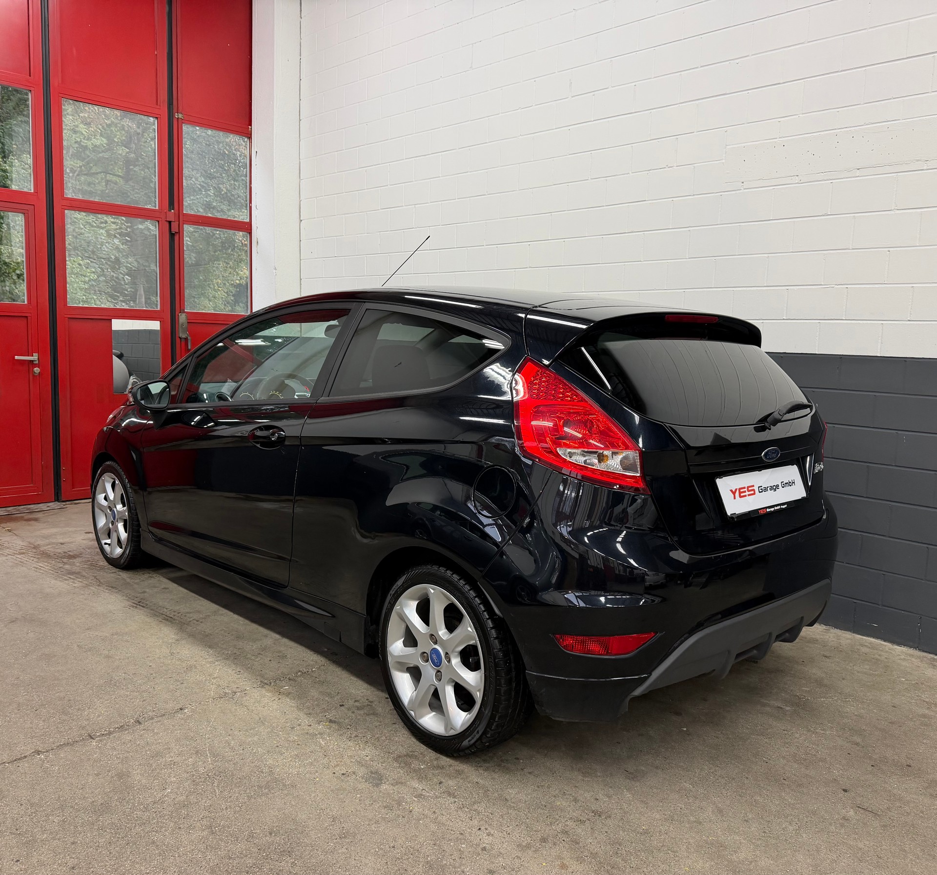 FORD Fiesta 1.6 16V Sport //NEU AB MFK!-image-5