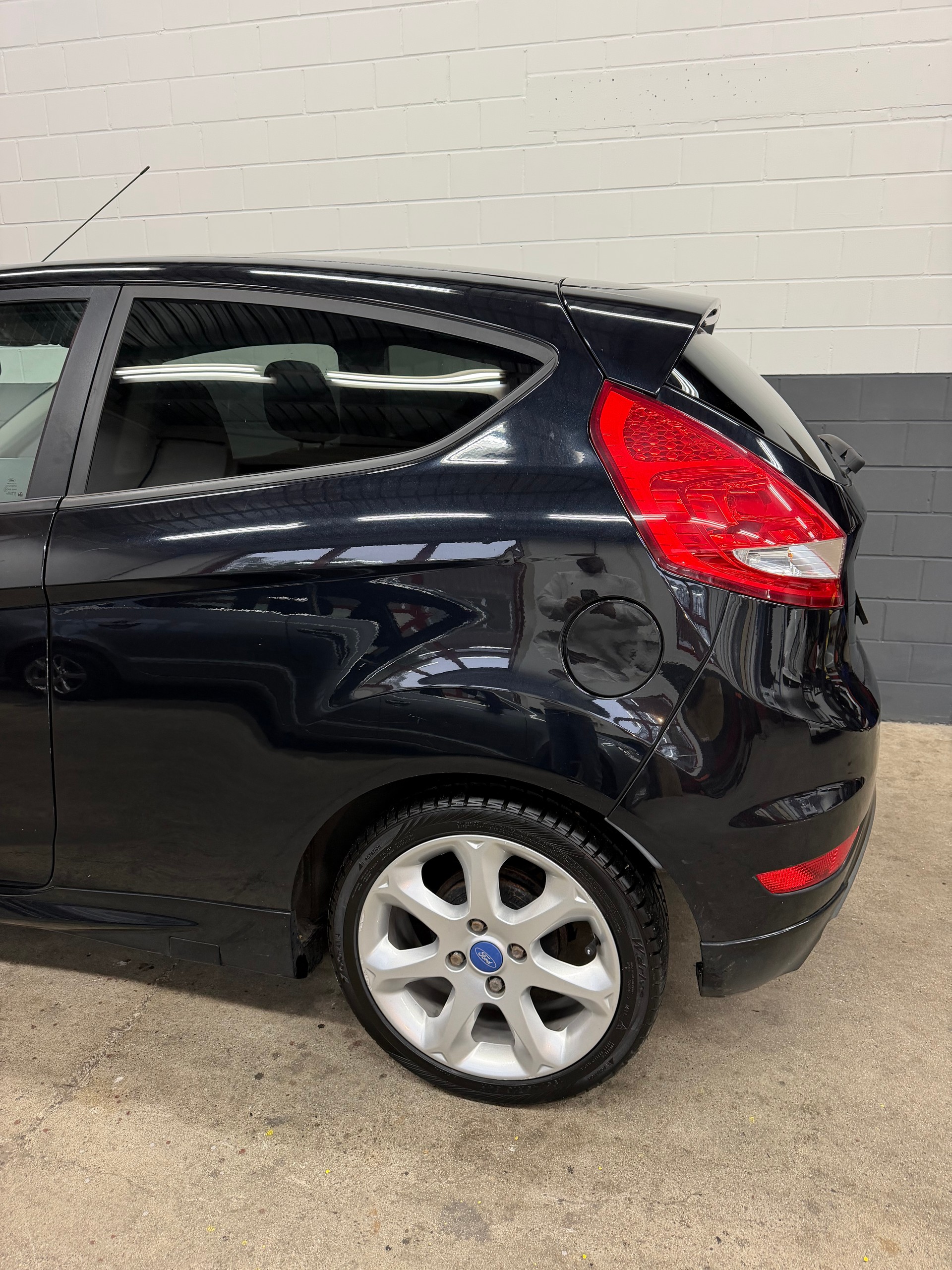 FORD Fiesta 1.6 16V Sport //NEU AB MFK!-image-7