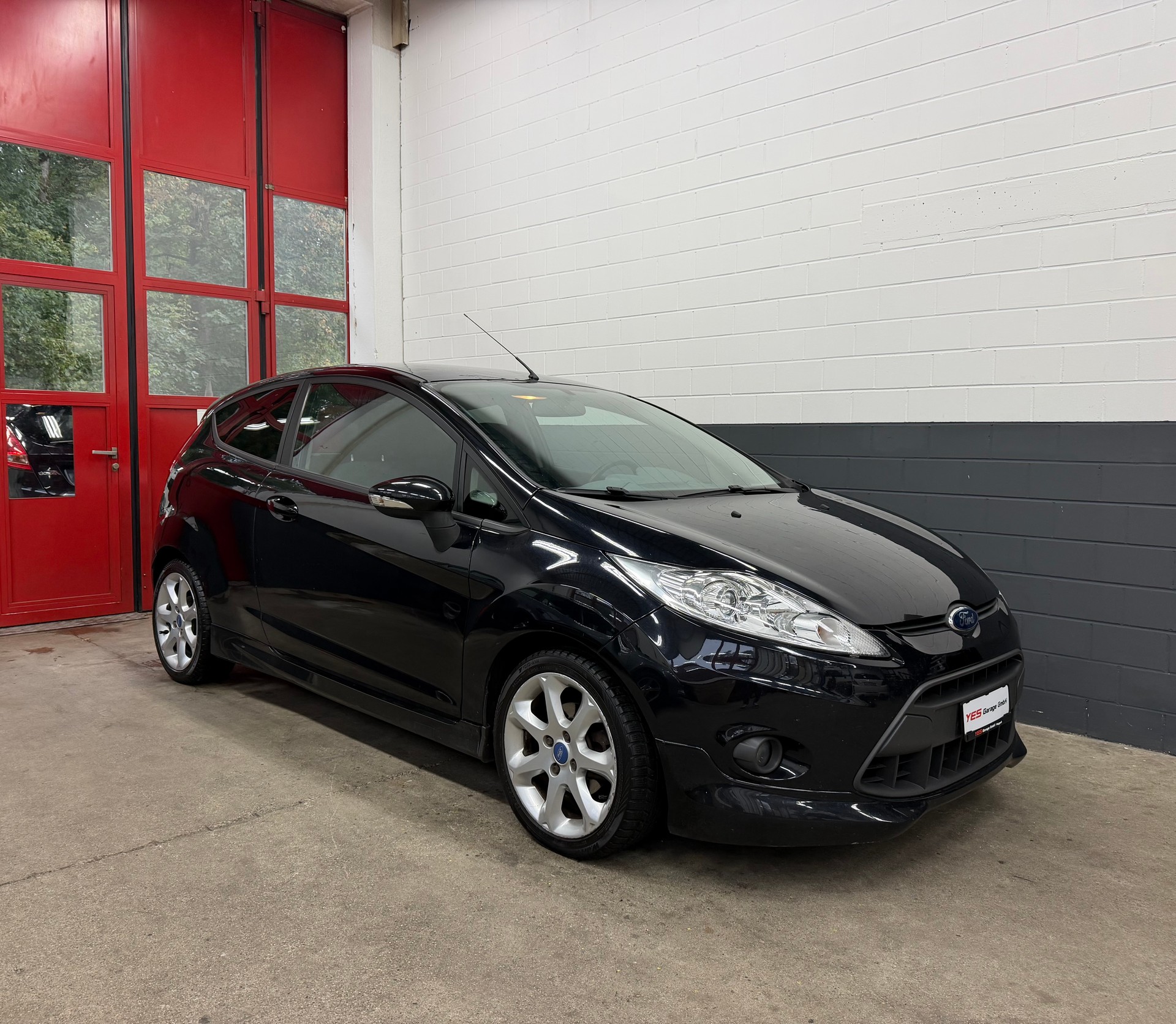 FORD Fiesta 1.6 16V Sport //NEU AB MFK!-image-0