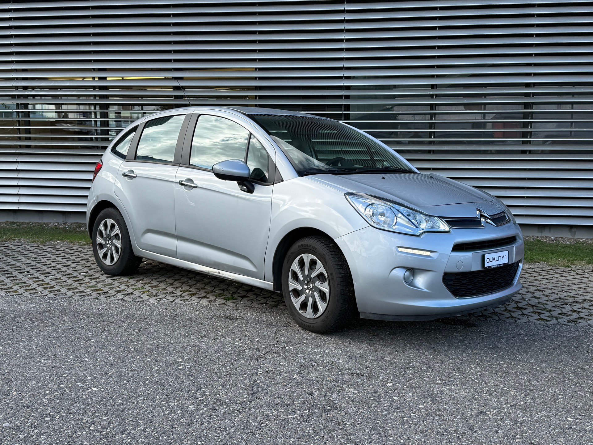 CITROEN C3 1.2i Exclusive-image-5