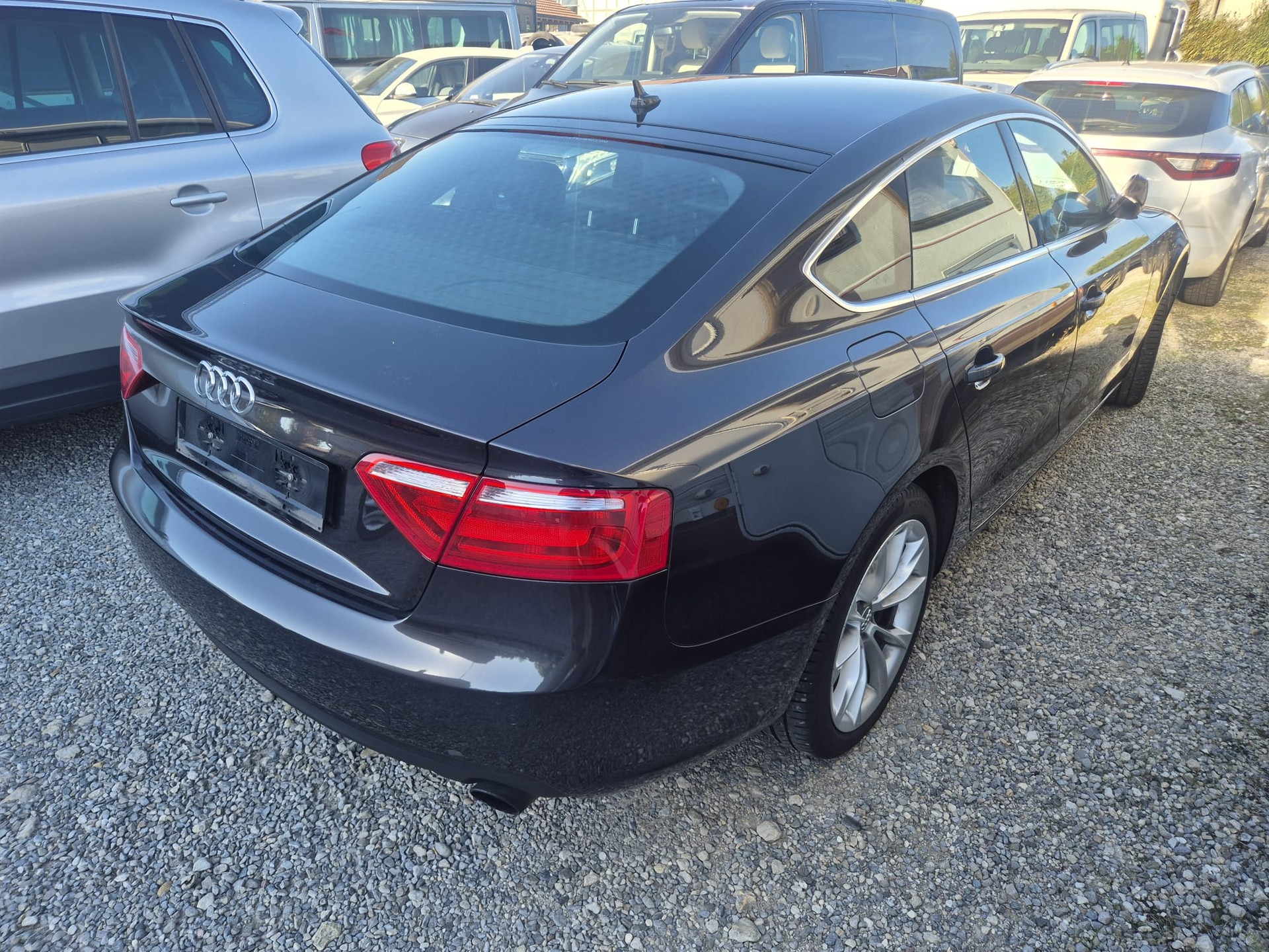 AUDI A5 Sportback MFK Sehr Gepflegt und Sauber Top Zustand-image-3