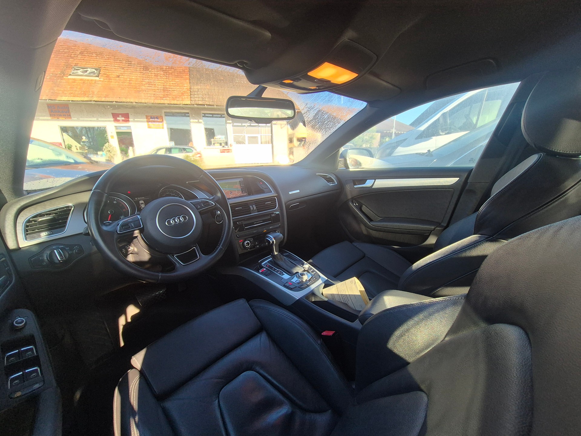 AUDI A5 Sportback MFK Sehr Gepflegt und Sauber Top Zustand-image-6