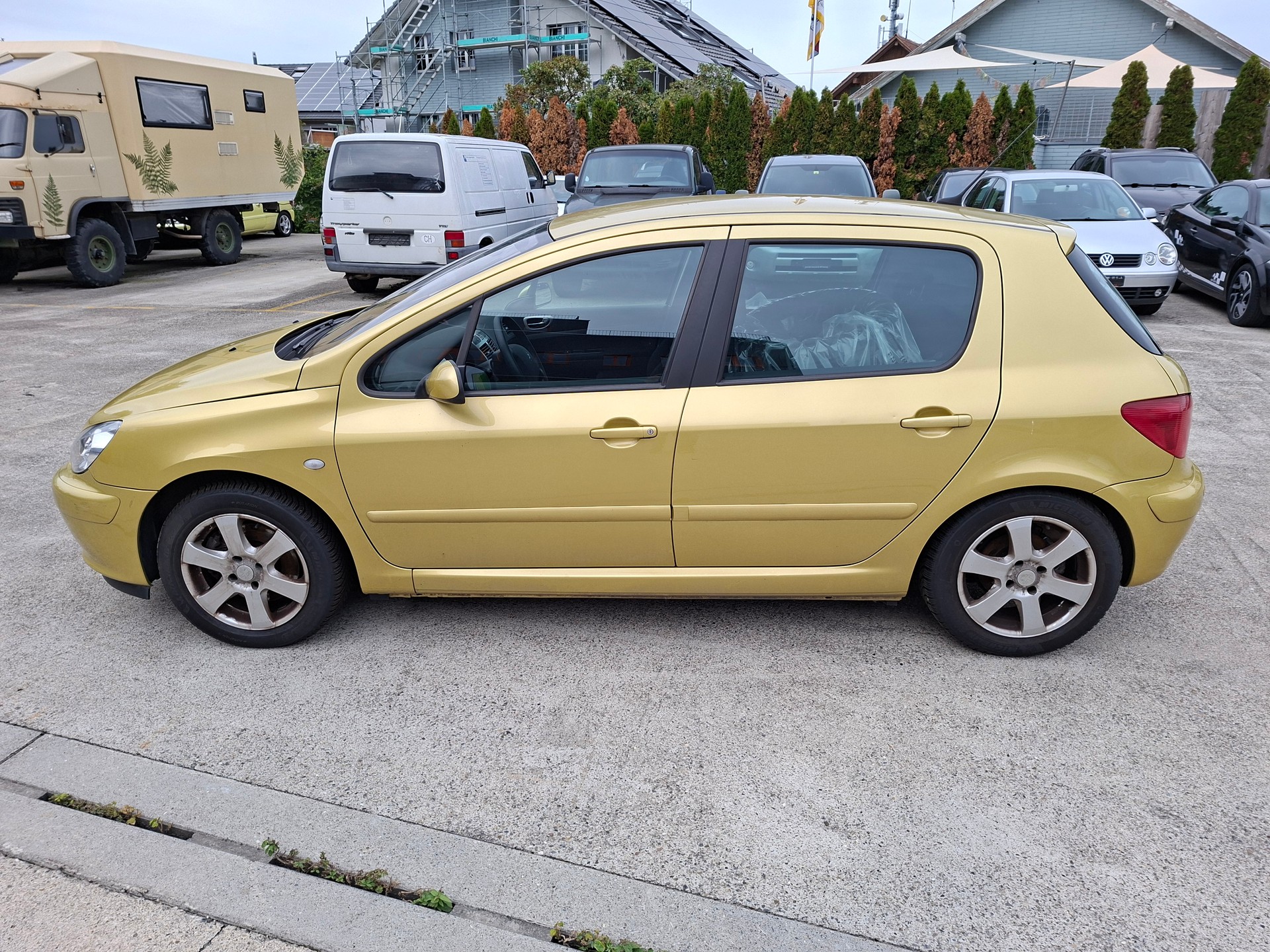PEUGEOT 307 2.0 HDI XSi-image-8