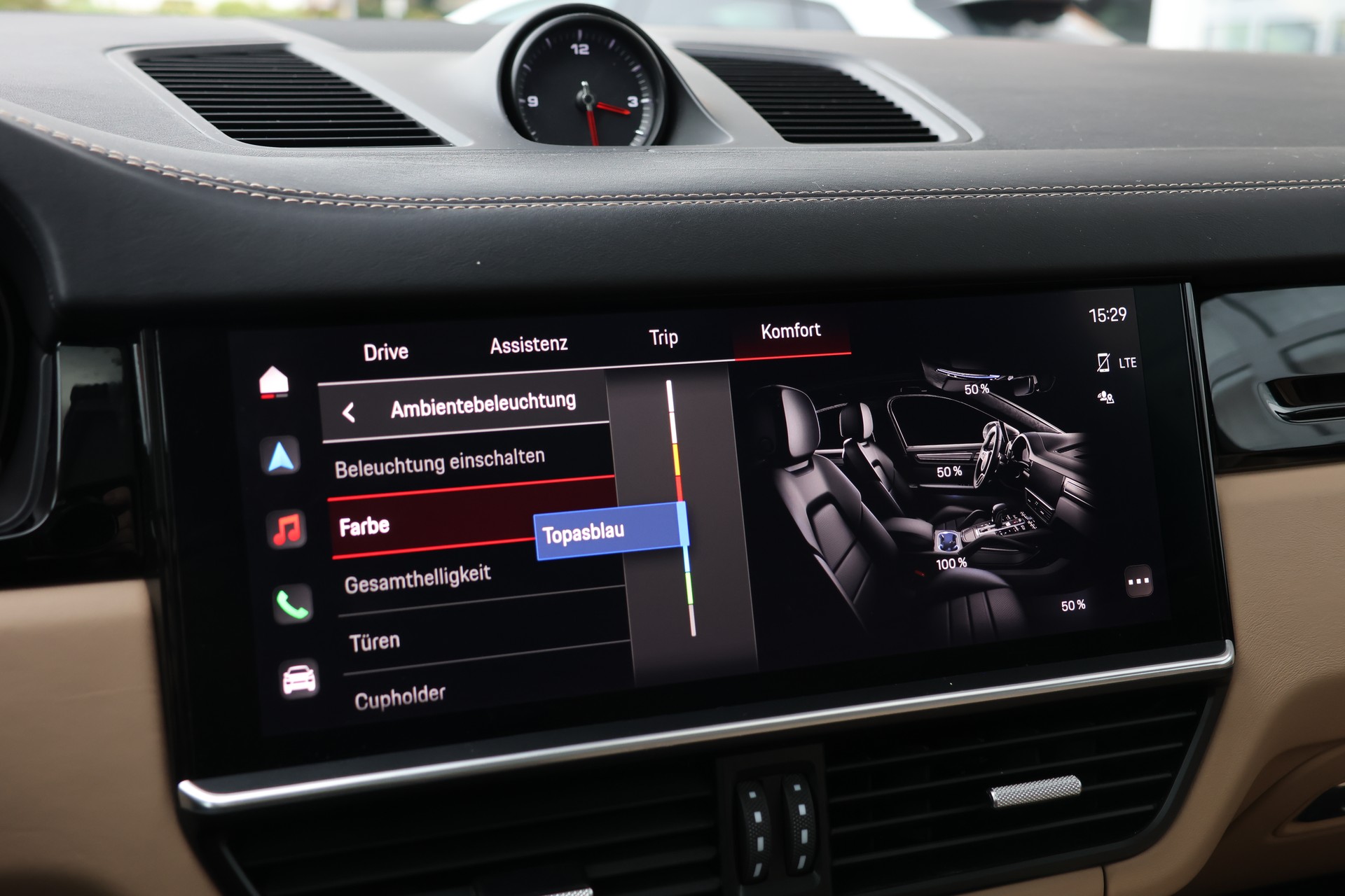 PORSCHE Cayenne Coupé E-Hybrid Platinum Edition *BlackStyle*-image-27
