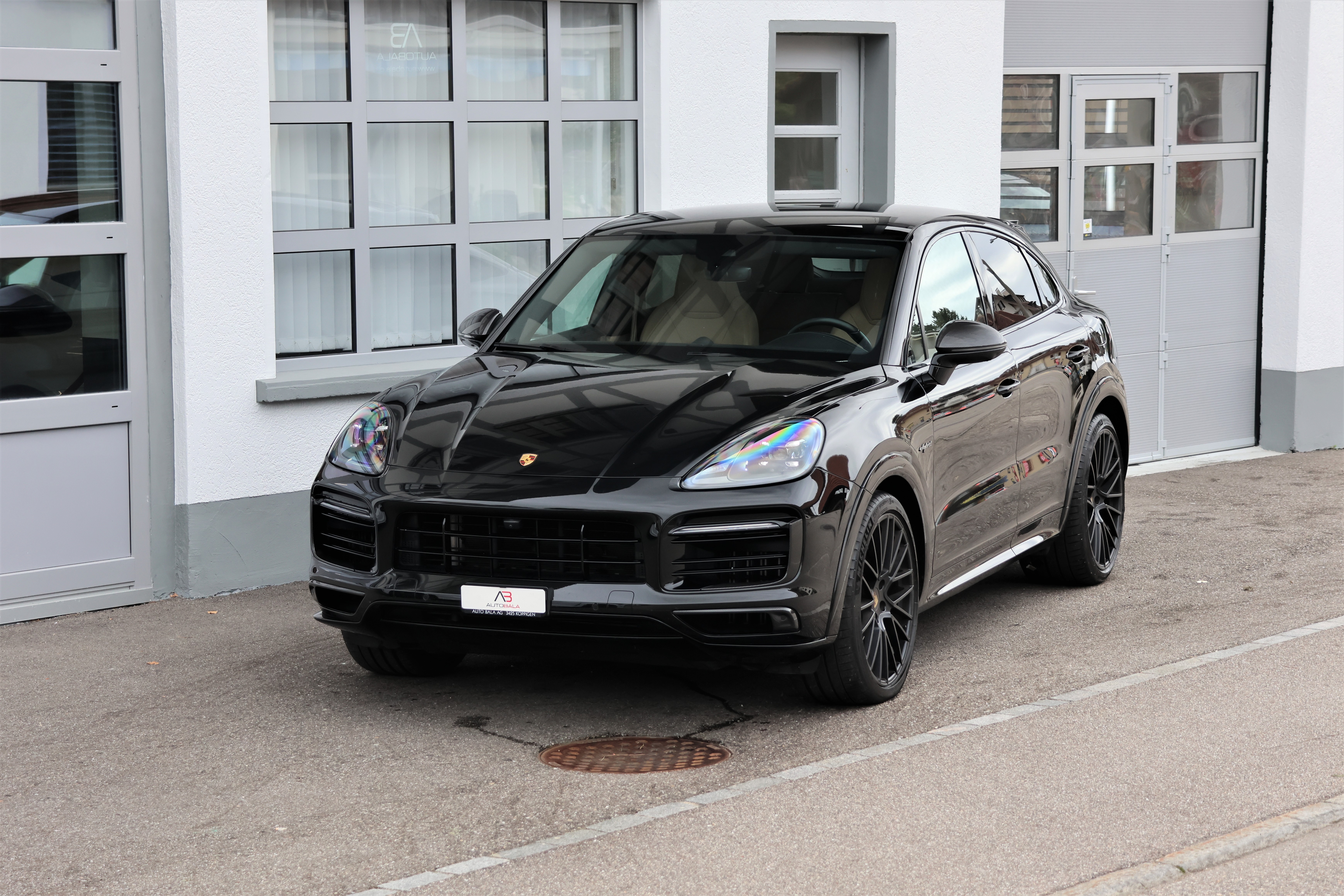 Car photo