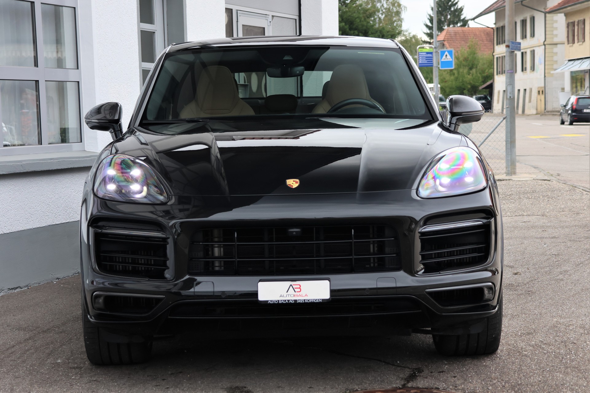 PORSCHE Cayenne Coupé E-Hybrid Platinum Edition *BlackStyle*-showroom-element-1