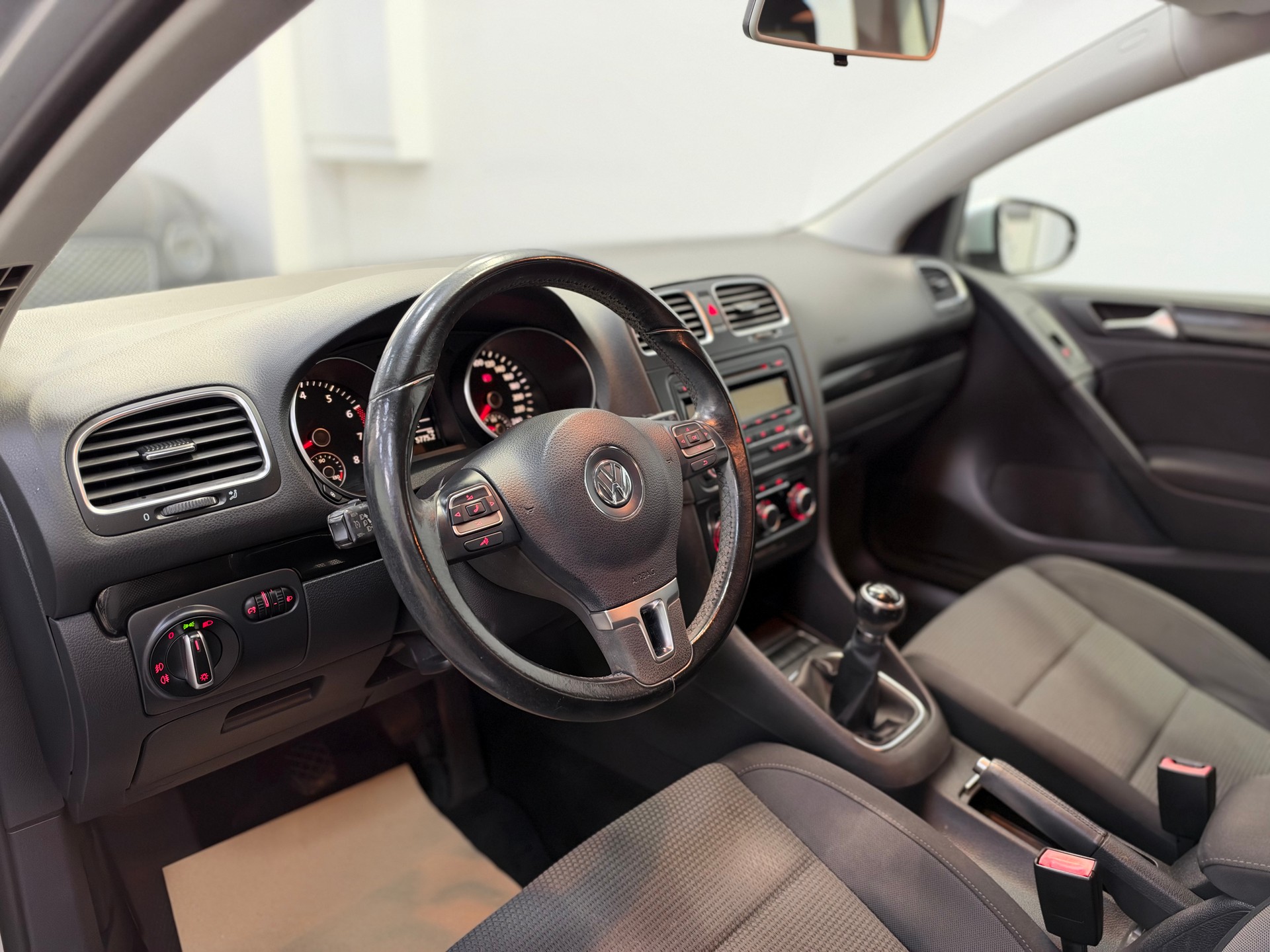 VW Golf 1.4 TSI Trendline-image-6
