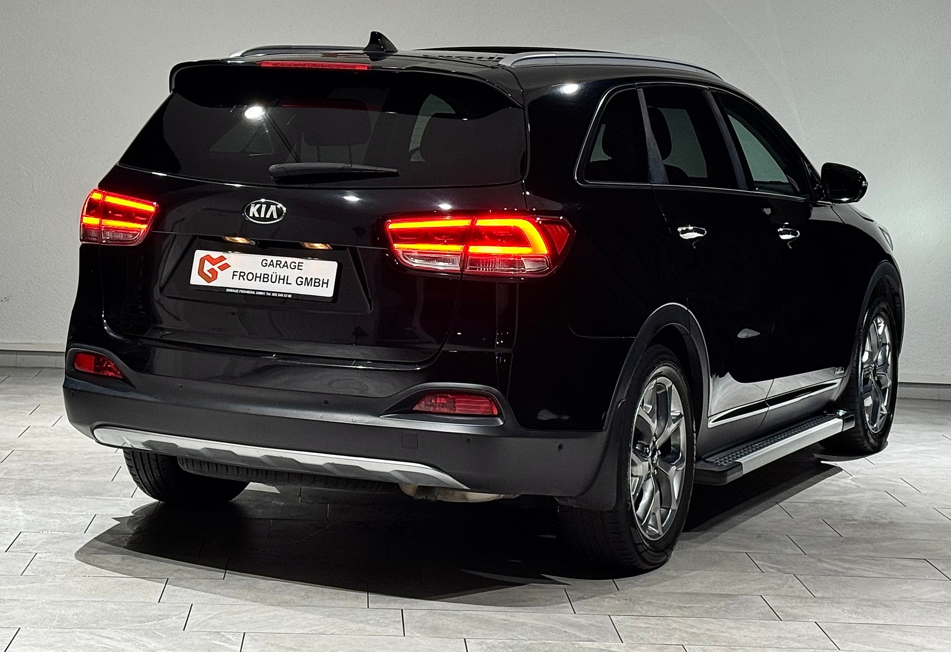 KIA Sorento 2.2 CRDI Style 5P. Automatic-image-4