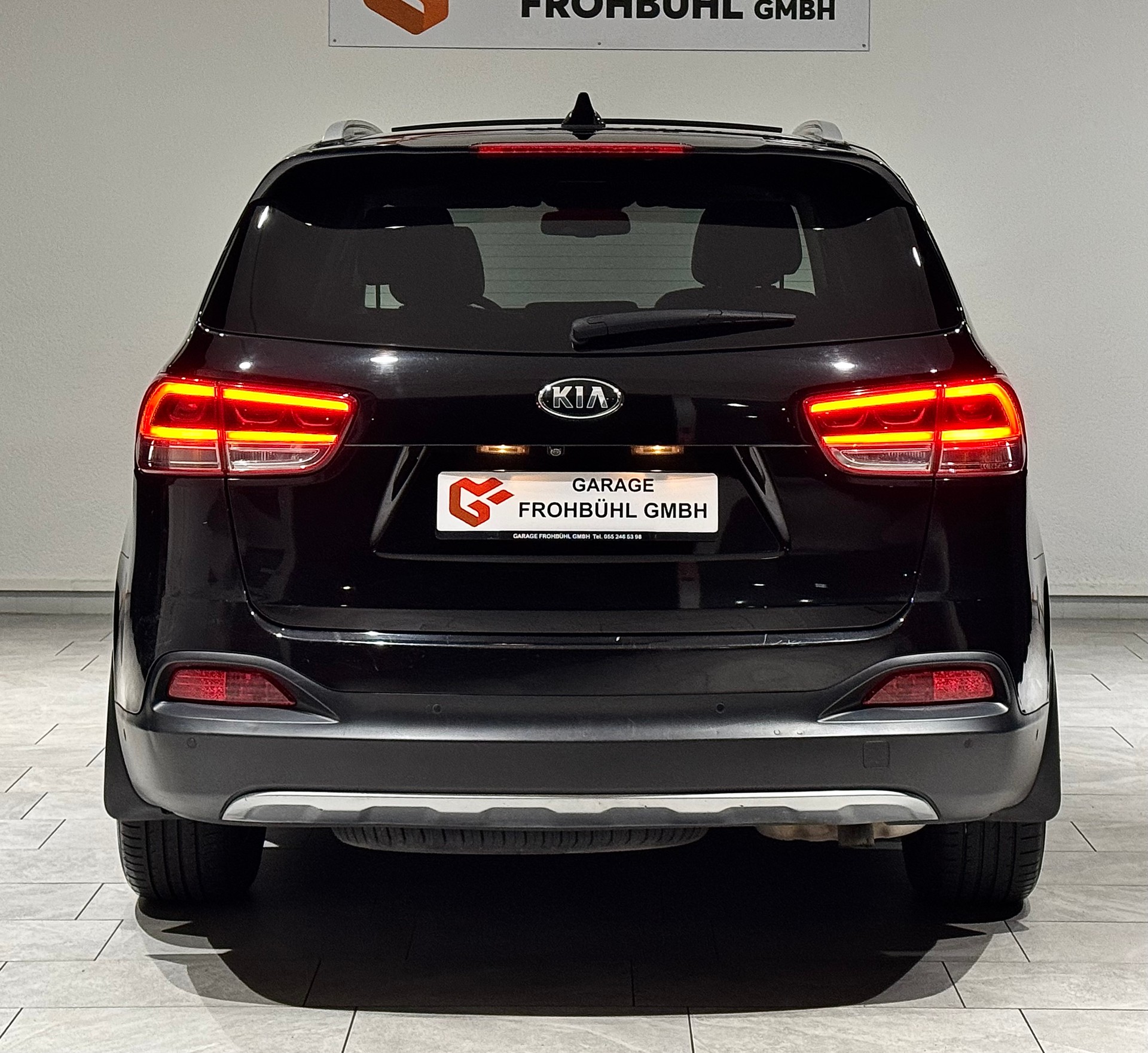 KIA Sorento 2.2 CRDI Style 5P. Automatic-image-6
