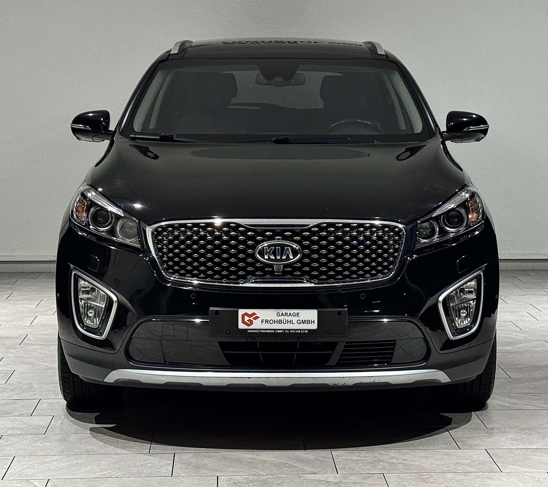 KIA Sorento 2.2 CRDI Style 5P. Automatic-image-1