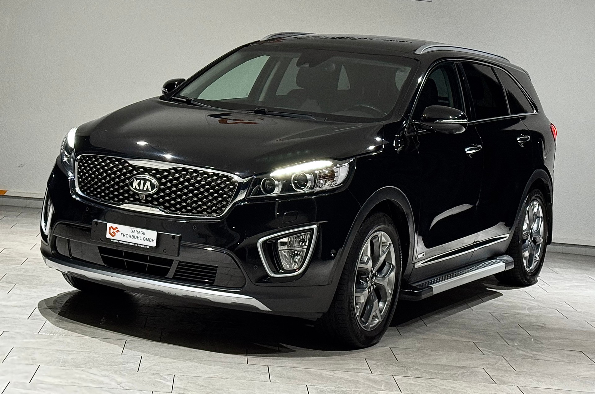 KIA Sorento 2.2 CRDI Style 5P. Automatic-image-0